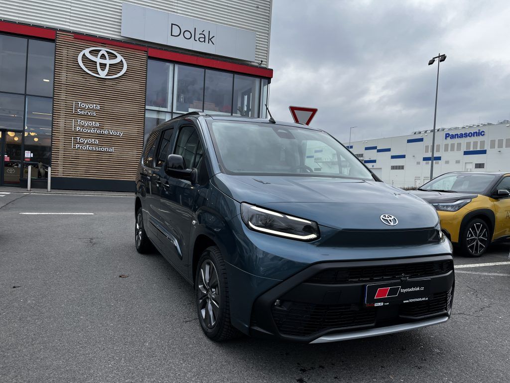Toyota Proace City Verso, 1.5L 130k Family ODBĚR 1/2027