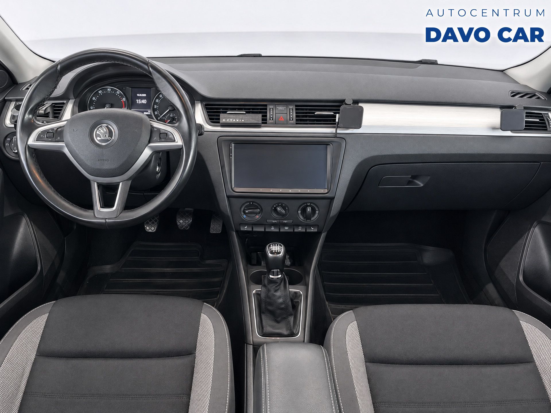 Škoda Rapid, 1,2 TSI 81kW Ambition CZ klima - fotka 3