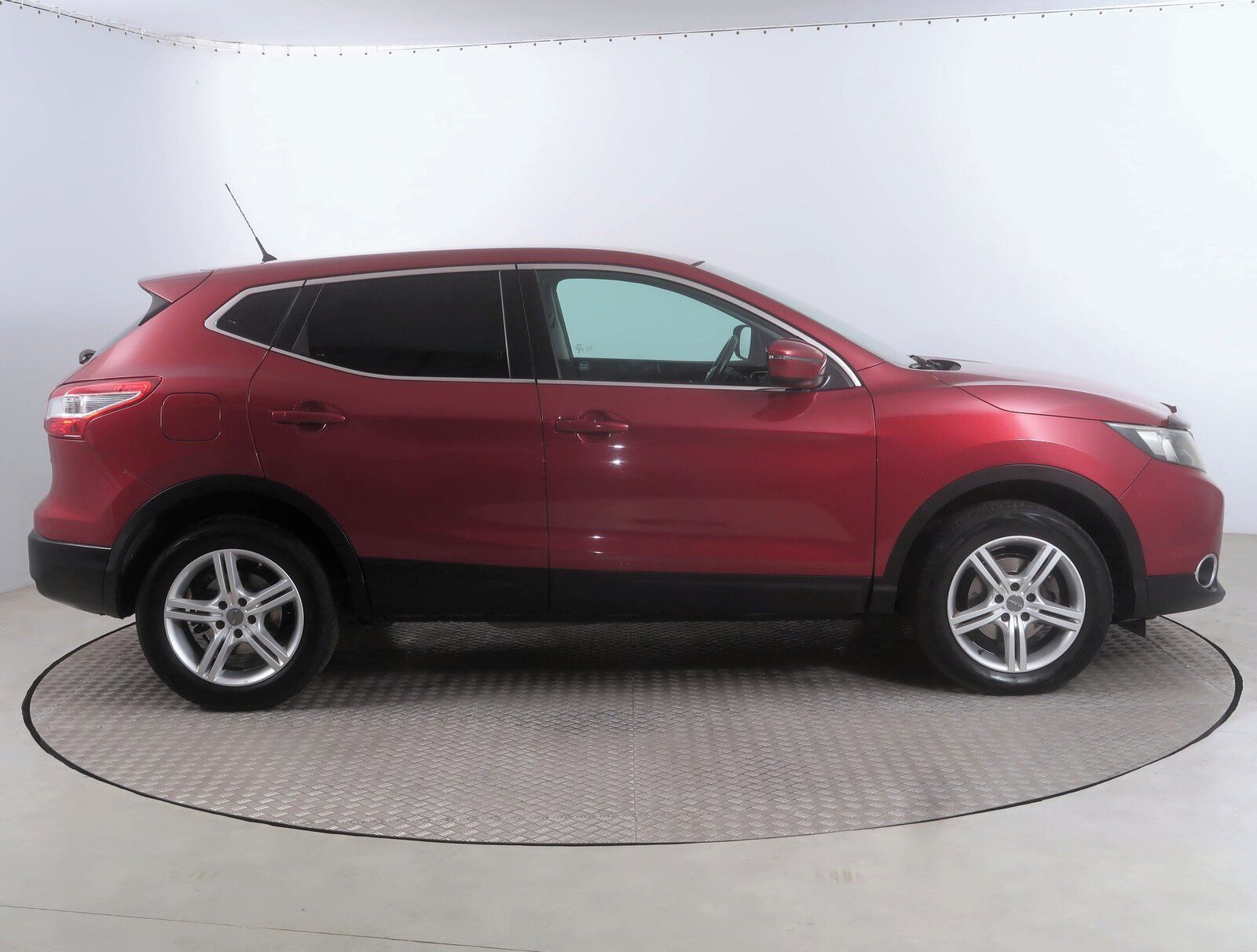 Nissan Qashqai, 1.5 dCi, Tekna, Serv.kniha - fotka 6
