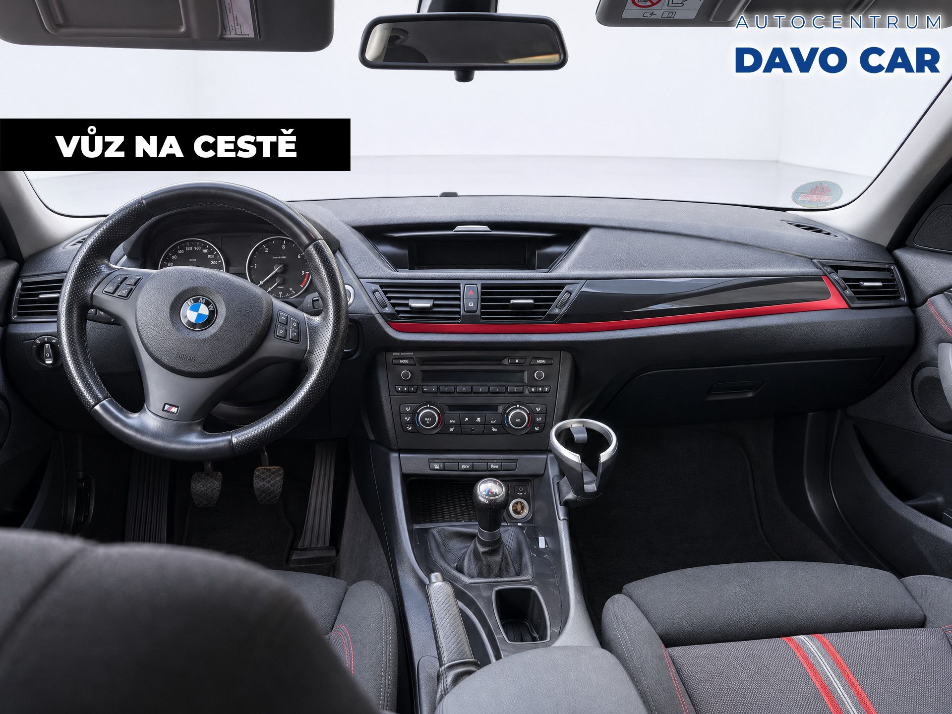 BMW X1, 2,0 18d 105kW M-Sport Xenon - fotka 3