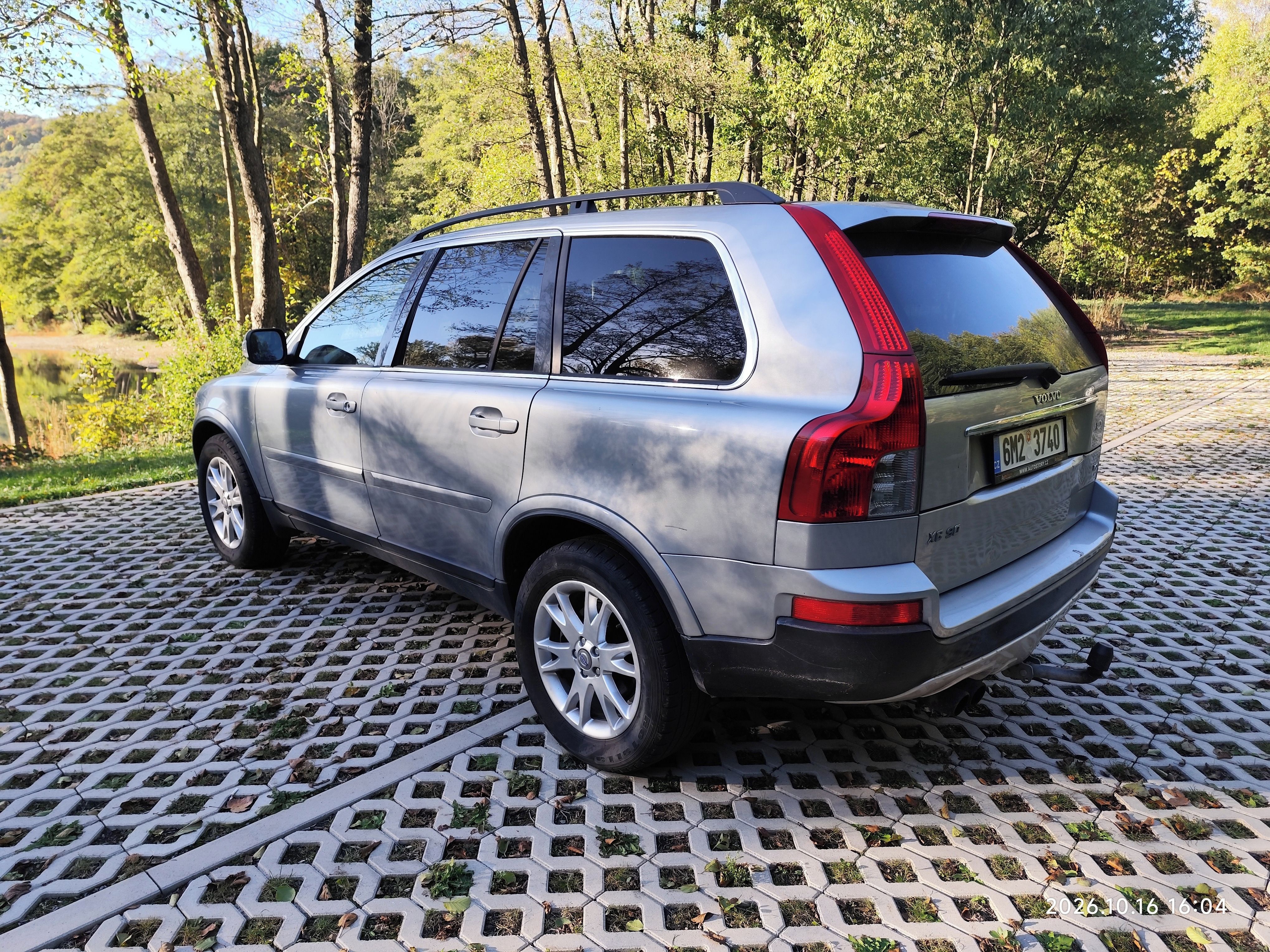 Volvo XC90, Volv o XC90 2.4 D5 - fotka 5
