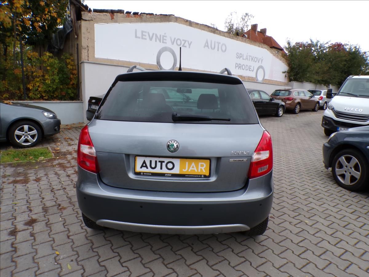 Škoda Fabia, 1,2 TSI  SCOUT - fotka 6