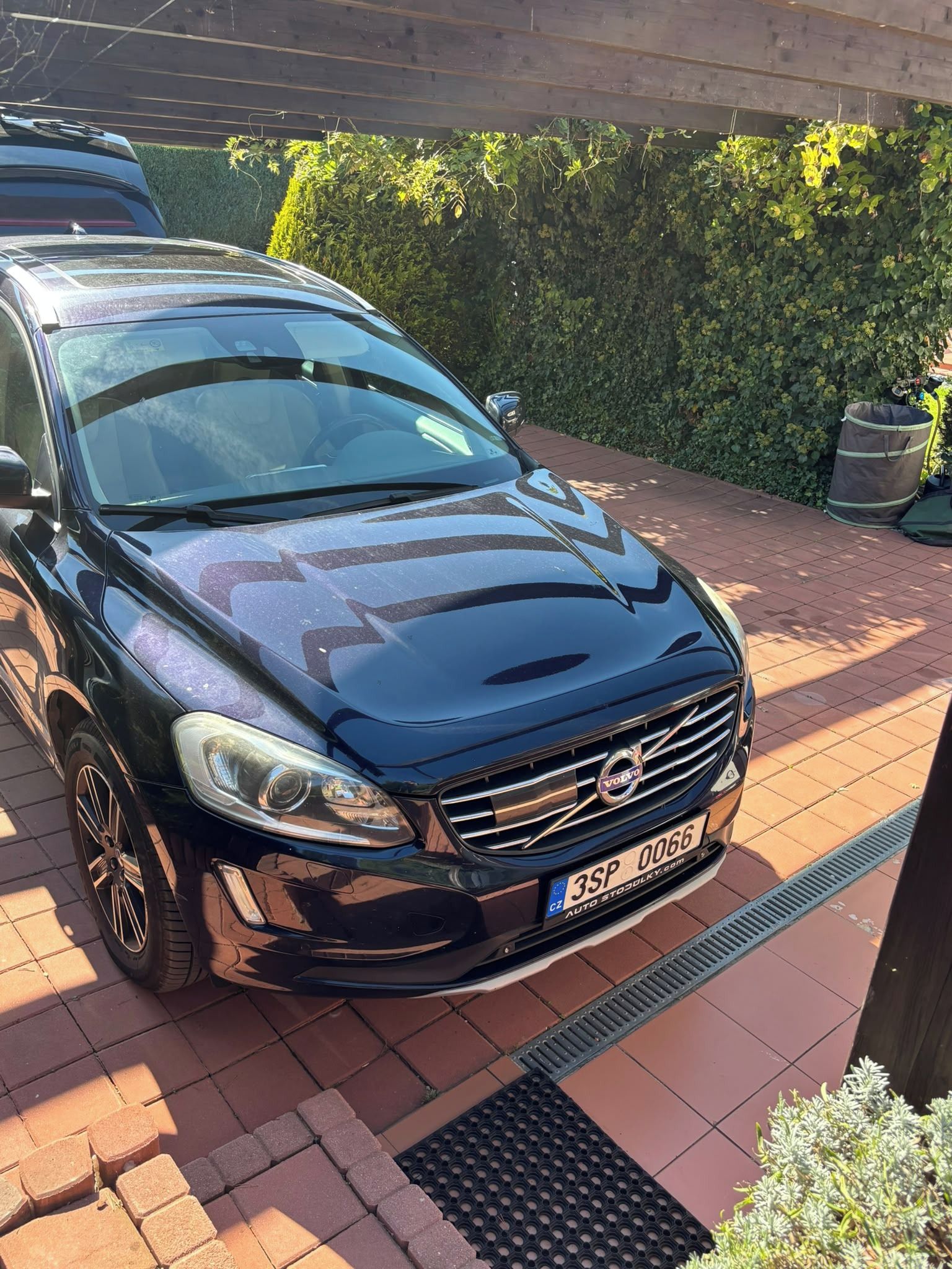 Volvo XC60, Volvo XC60 2.4 D4 AWD ( 4x4 ) - fotka 2