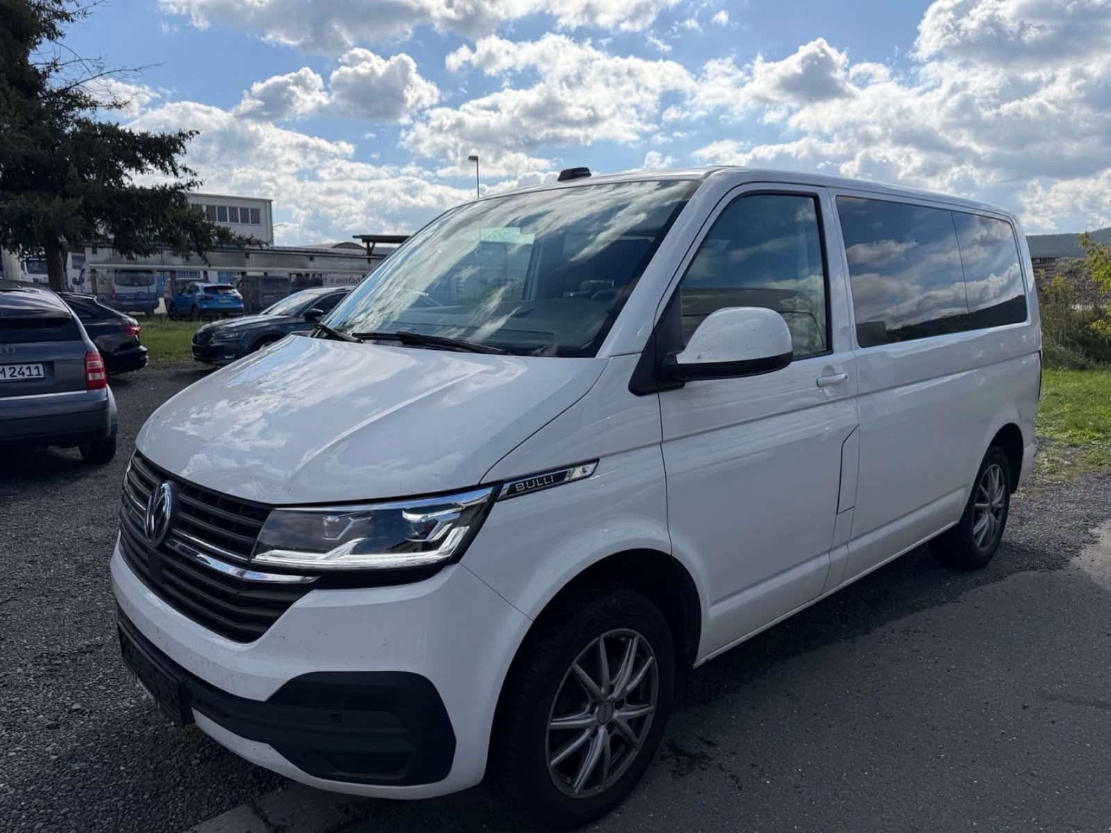 Volkswagen Caravelle, 2.0TDI-110KW-8MÍST-LED!!DPH!! - fotka 2