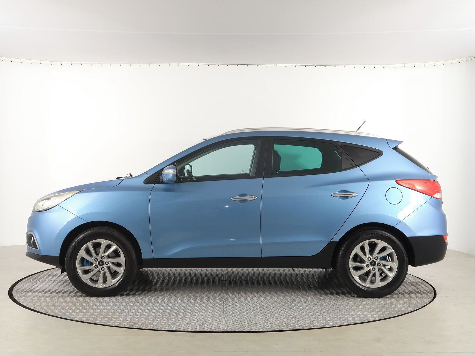 Hyundai ix35, 2.0 CRDi, 4X4 - fotka 3