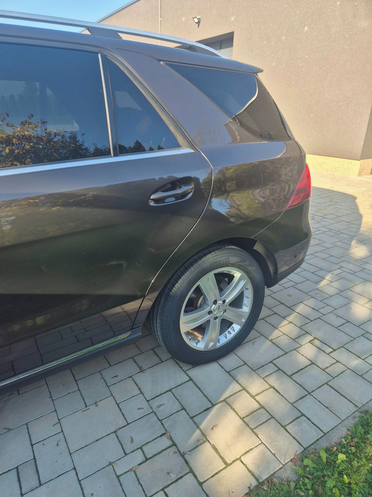 Mercedes-Benz GLE, 300 D - fotka 3