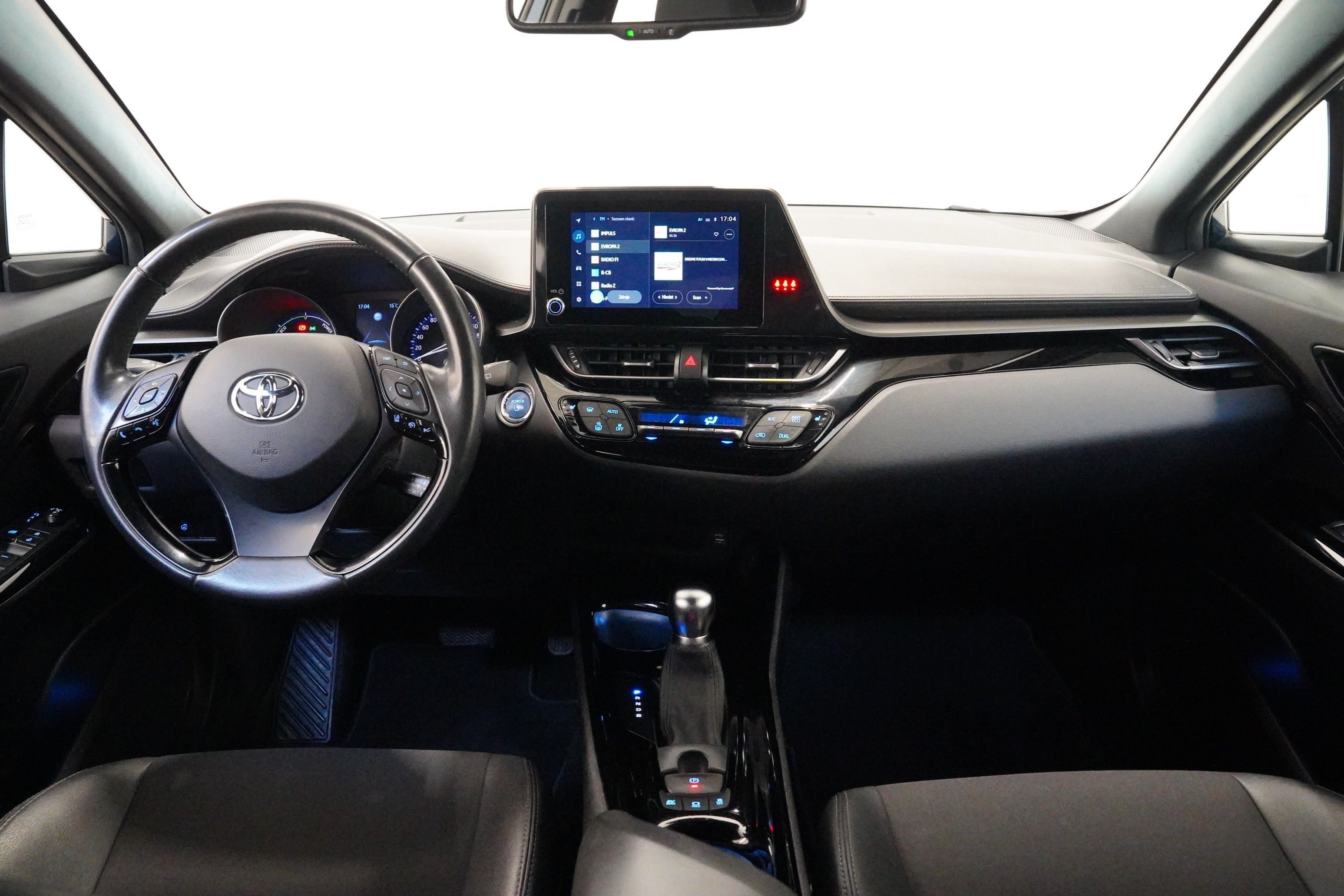 Toyota C-HR, 1.8 Hybrid 72 kW Style - fotka 5