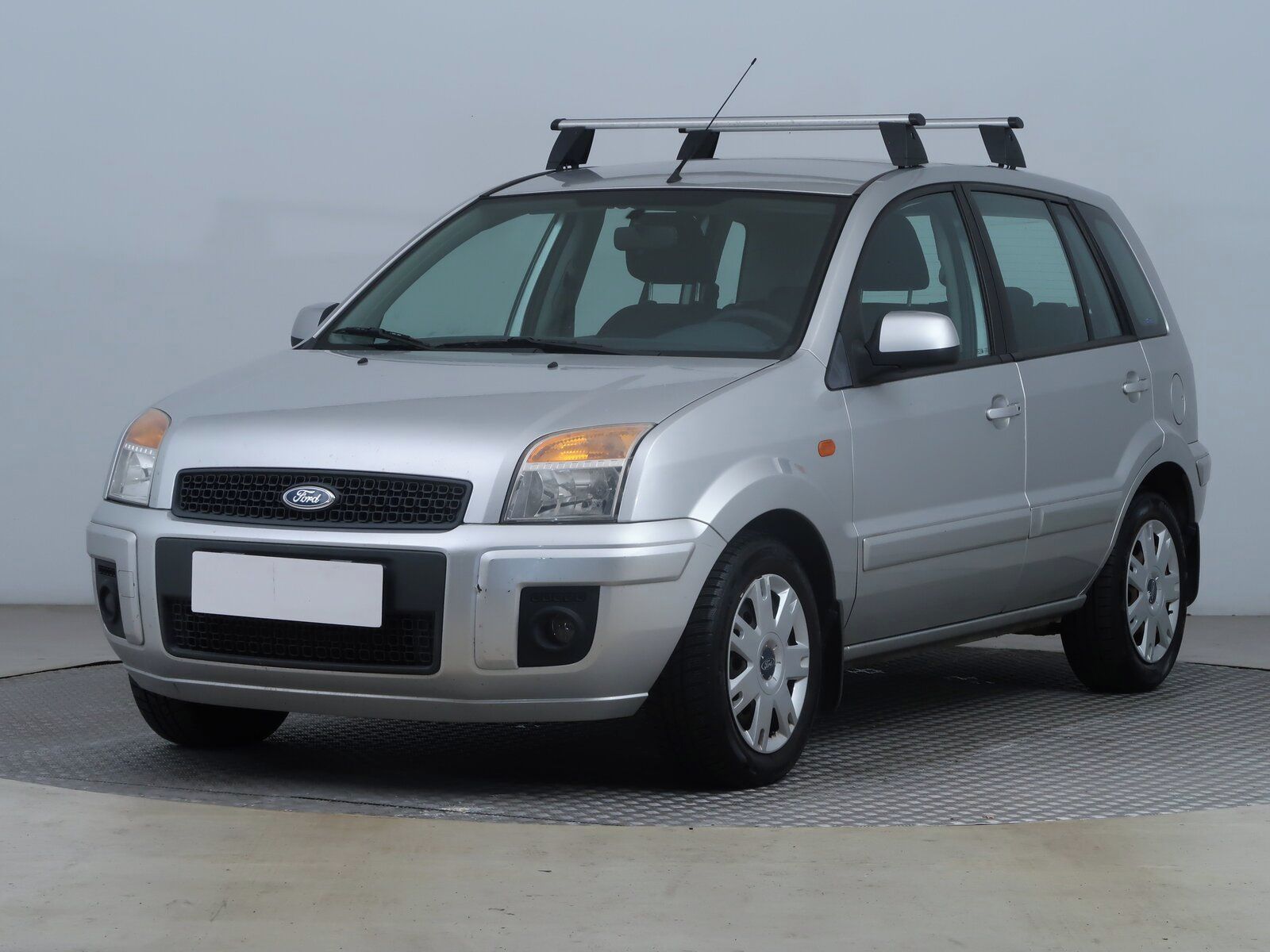 Ford Fusion, 1.4, ČR,1.maj, po STK - fotka 2