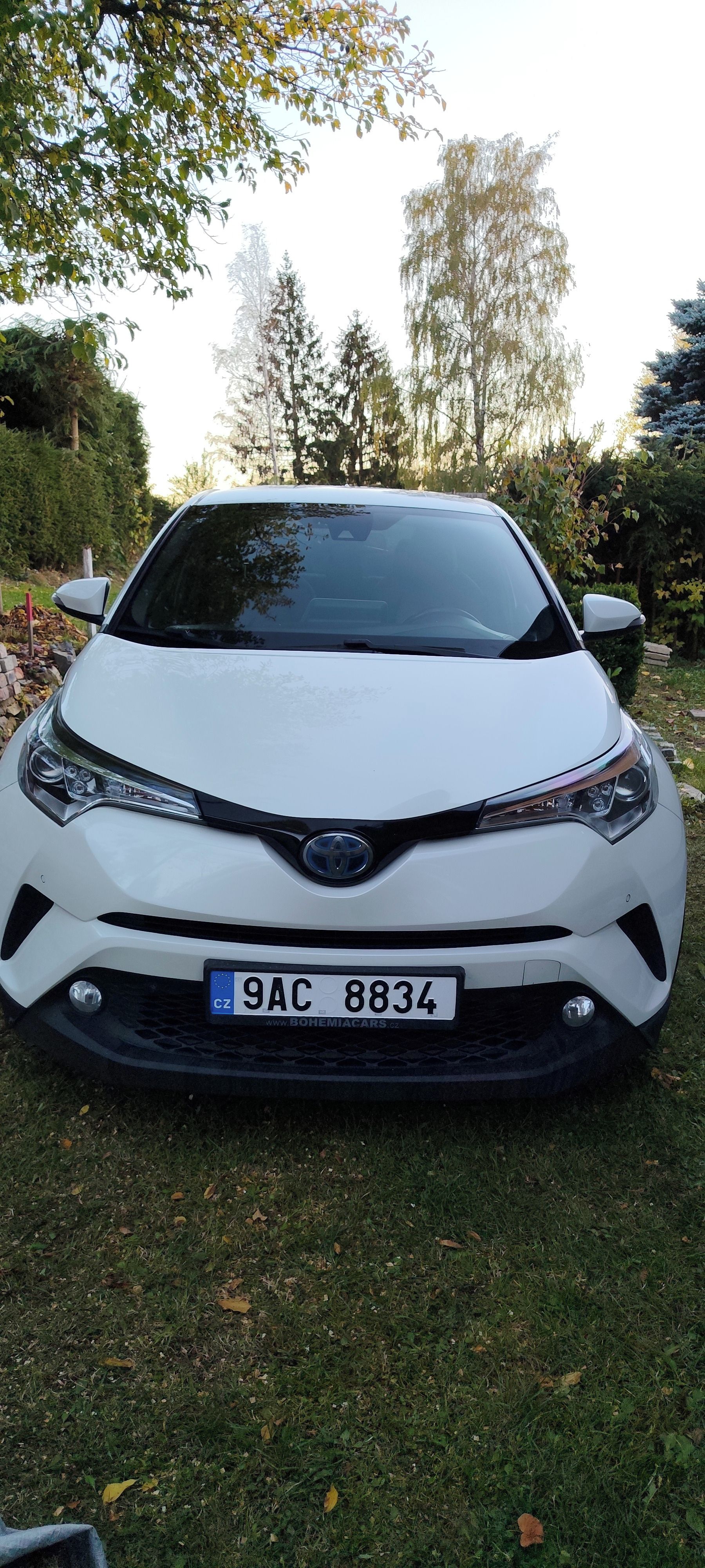 Toyota C-HR, Toyota C-HR 1.8 Hybrid HEV - fotka 4