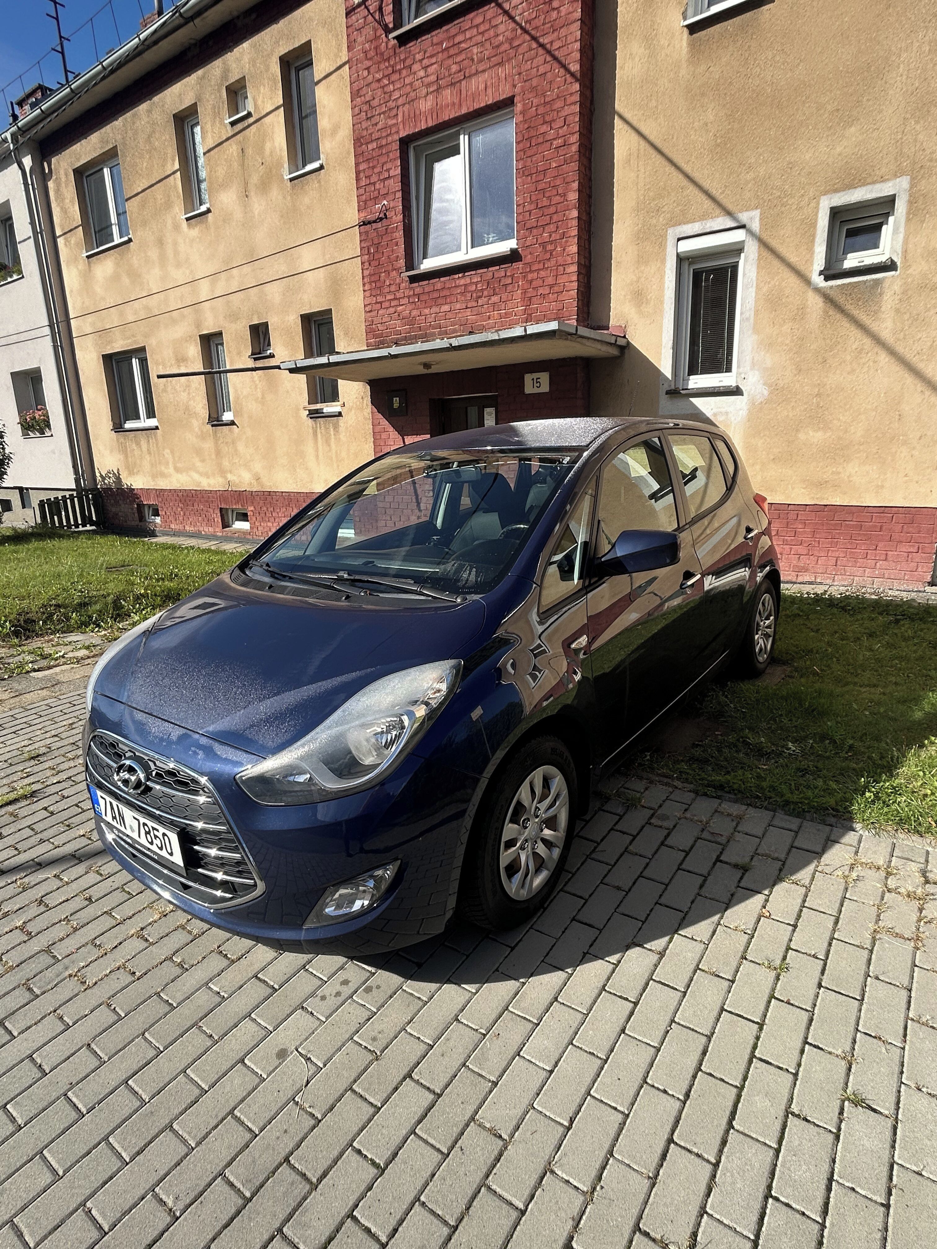 Hyundai ix20, 1.6 CVVT (92 kW) servis knížka