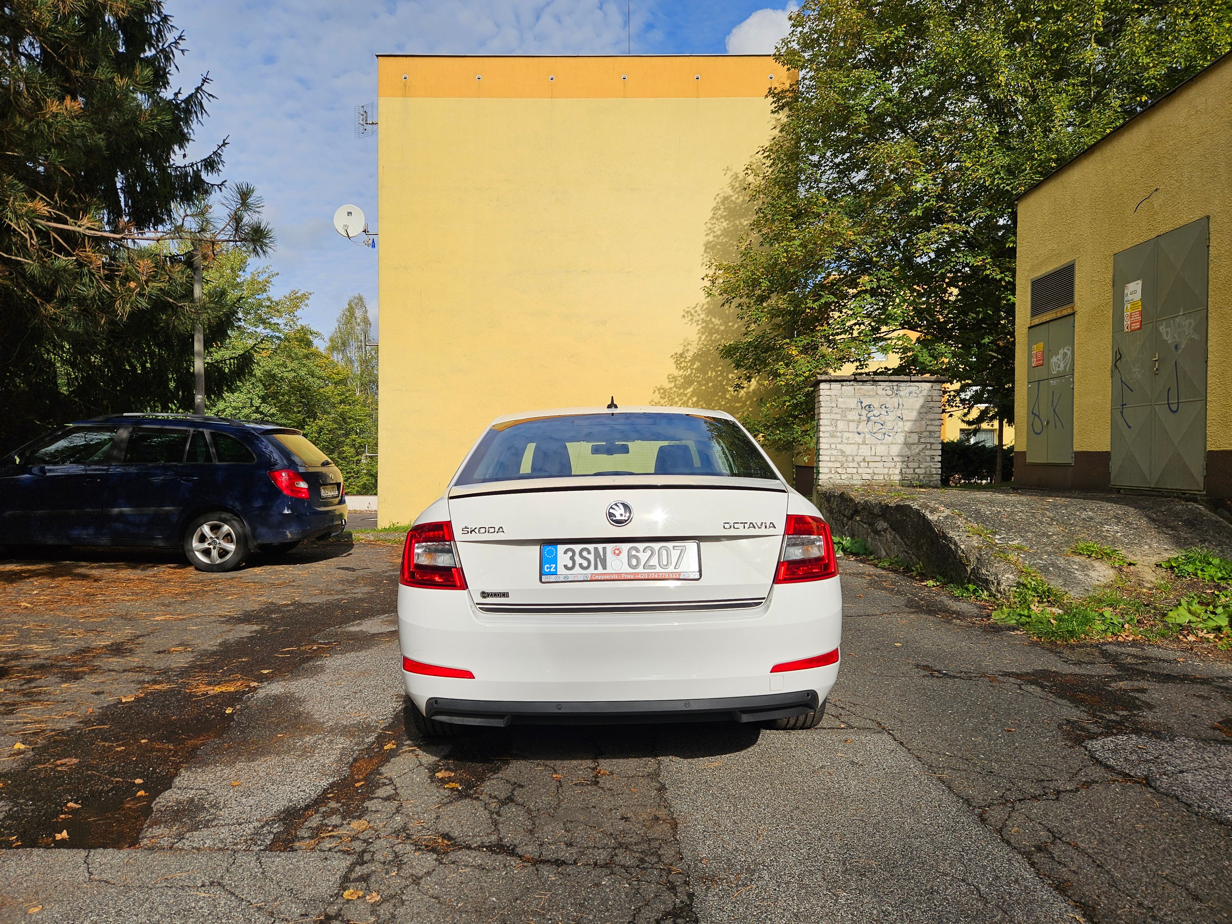 Škoda Octavia, 1,4 TSI STYLE Plus II - fotka 4