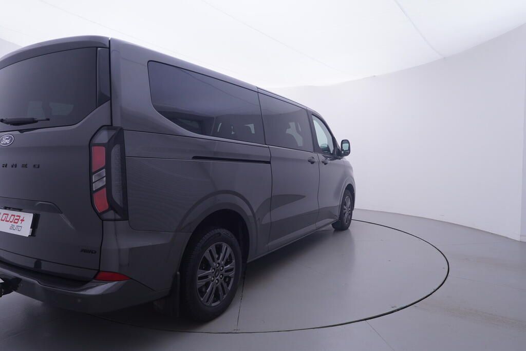 Ford Tourneo Connect, Titanium 2.0 TDI 125 kW - fotka 5