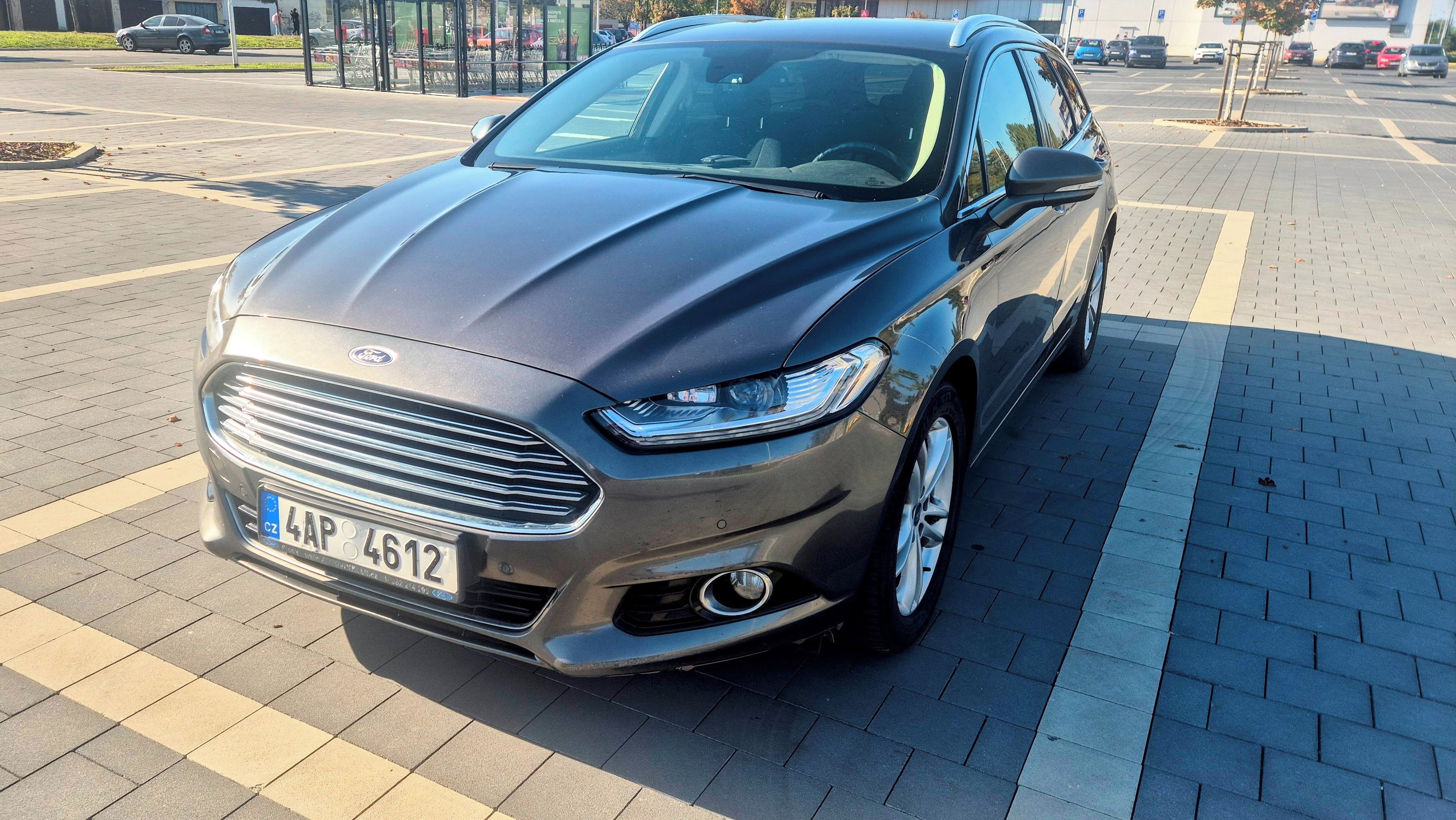 Ford Mondeo, Mondoe Mk 5 2.0 TDCi - fotka 3