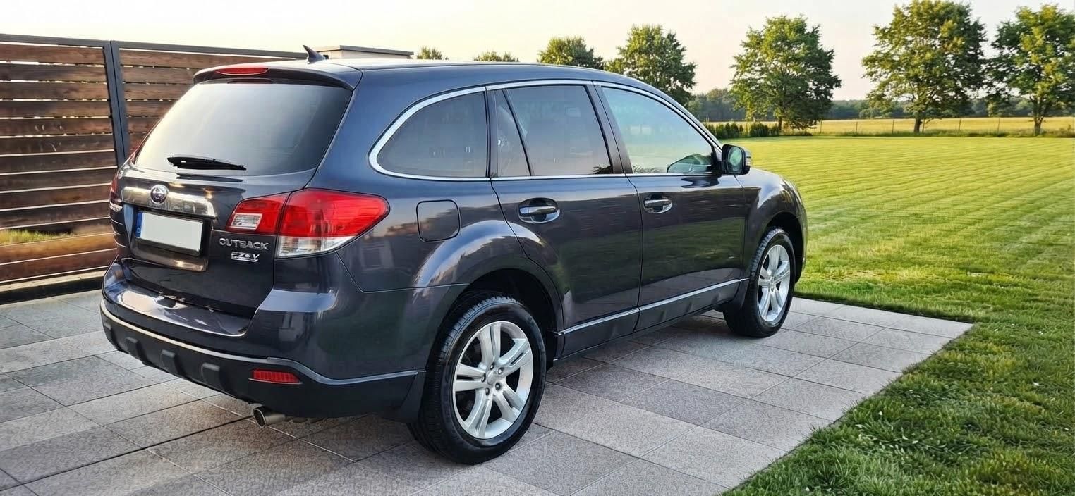 Subaru Outback, 2.5 4x4 automat - fotka 2