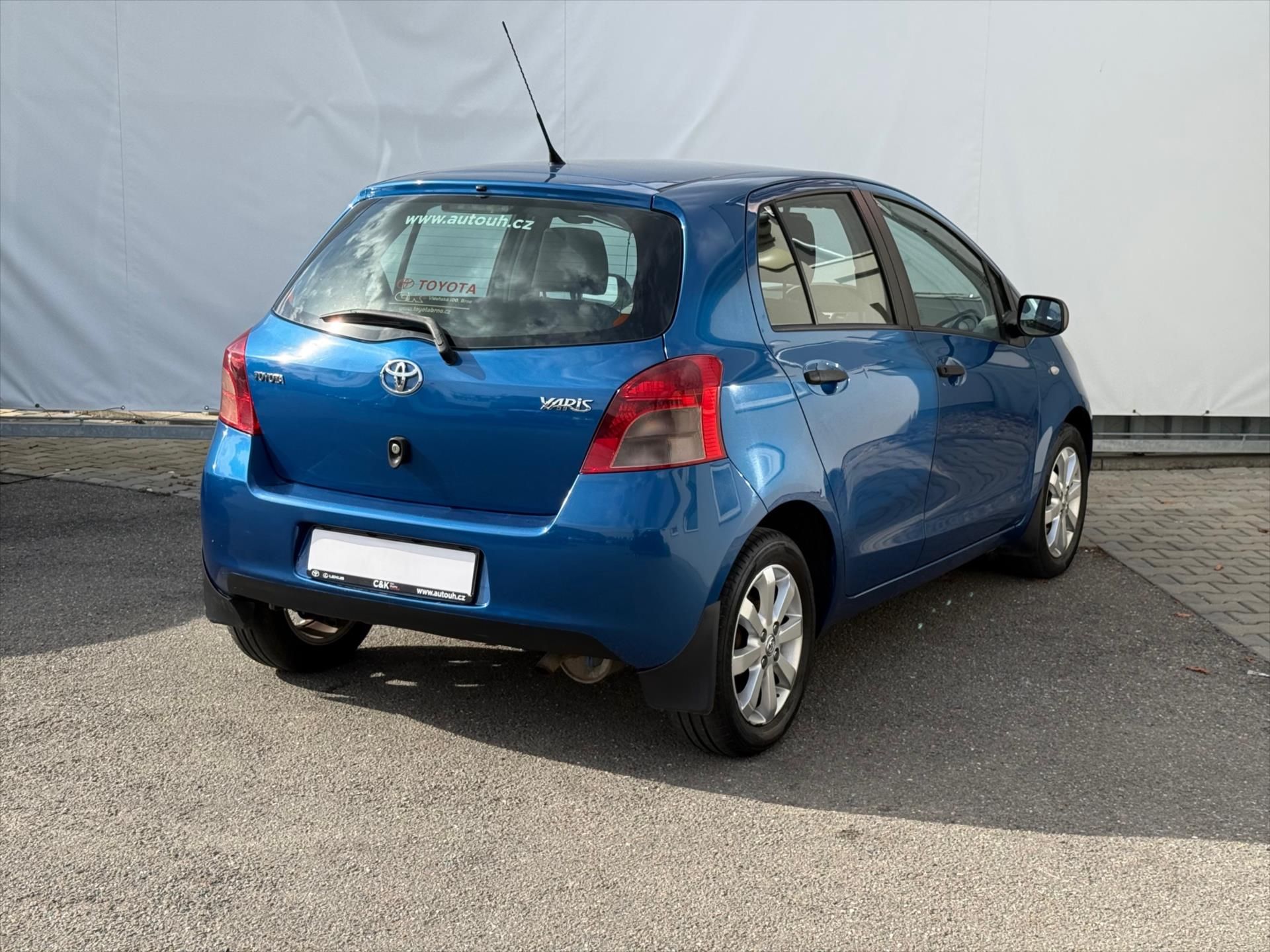 Toyota Yaris, 1,3 Terra Cool - fotka 6