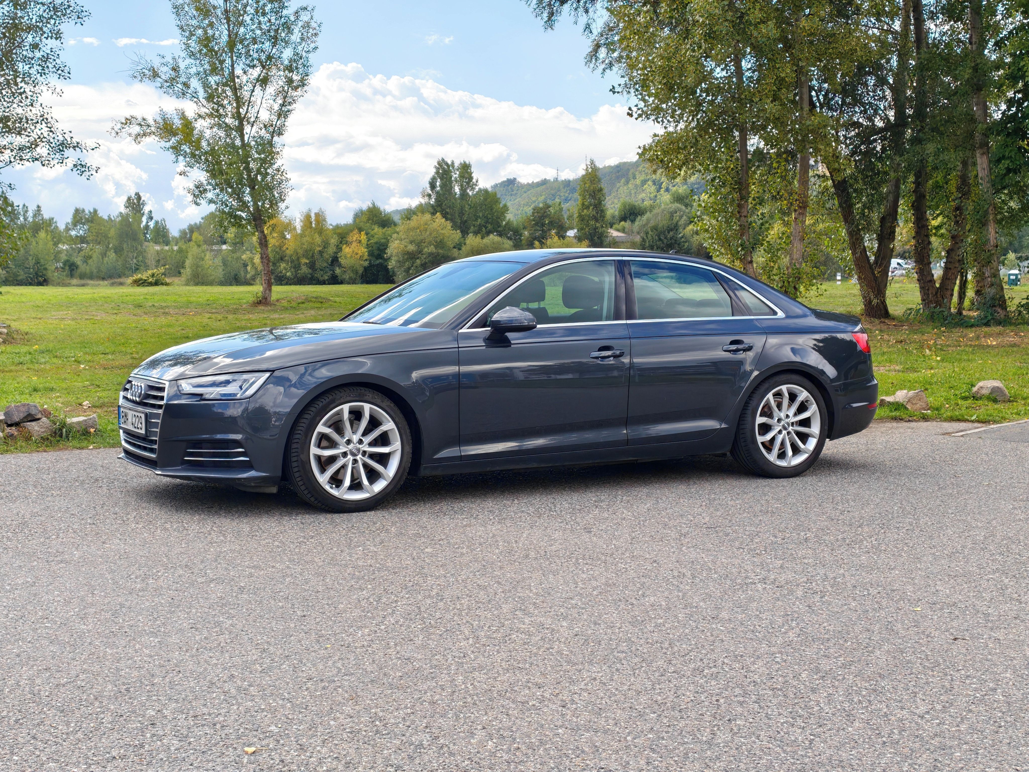 Audi A4, 2,0 TDI 110kW Sedan - B9 - fotka 2