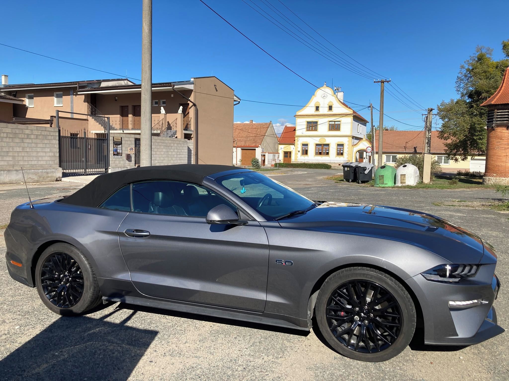 Ford Mustang, 5.0 GT Cabrio V8 - servisováno