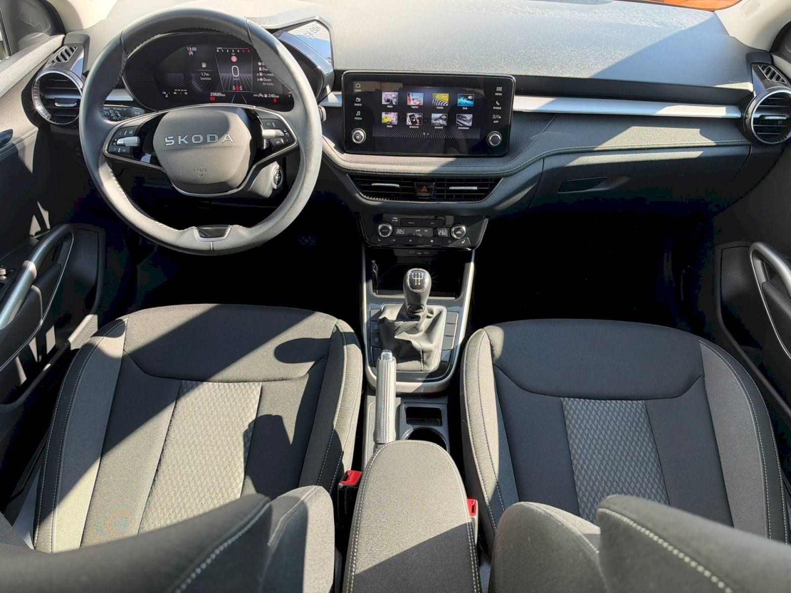 Škoda Fabia, Selection 1,0 TSI 70 kW 5° MP - fotka 5
