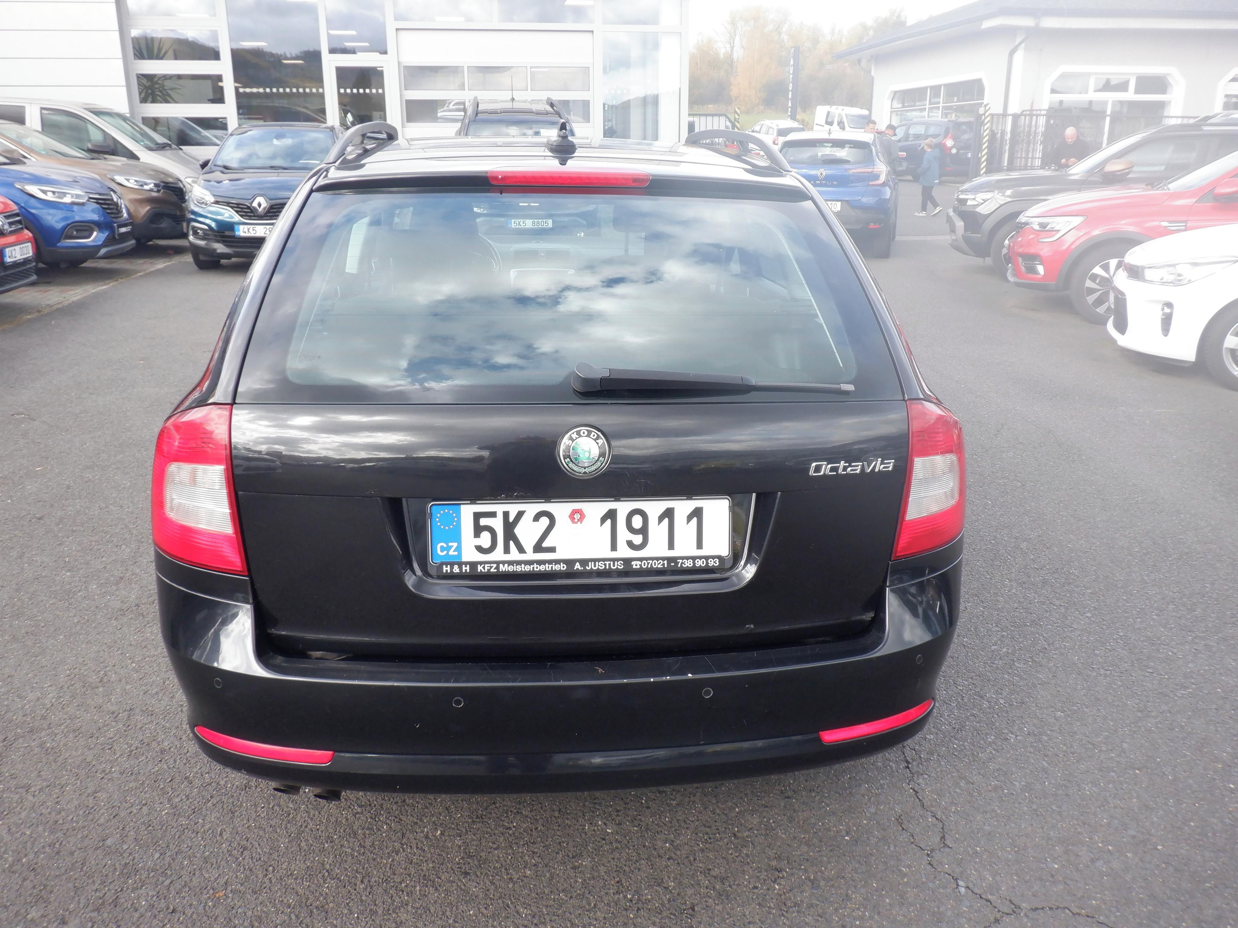 Škoda Octavia, 1.4 TSI 90kW Combi - fotka 6