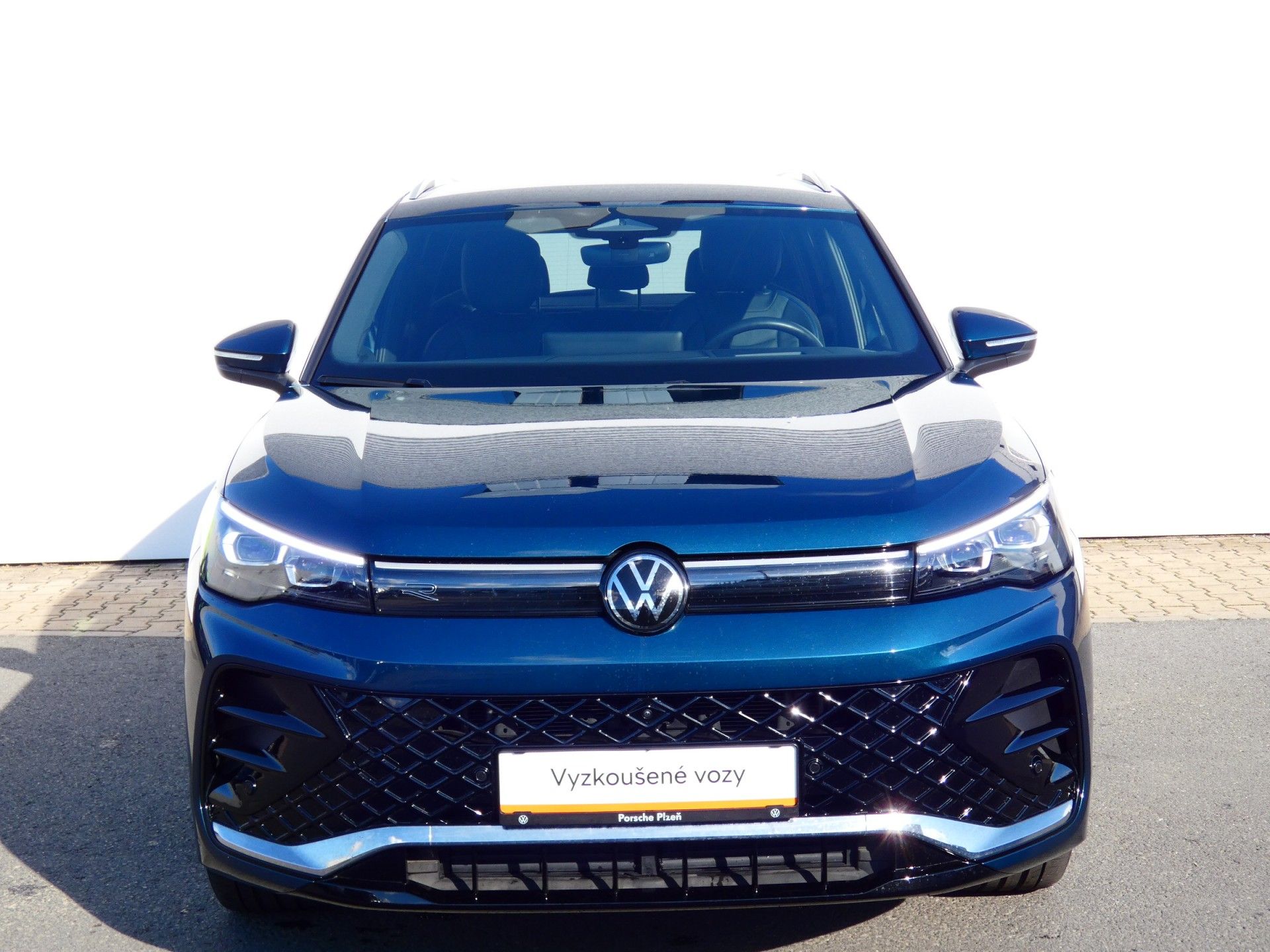 Volkswagen Tiguan, R-Line 2.0 TDI 142KW 4MOTION - fotka 4