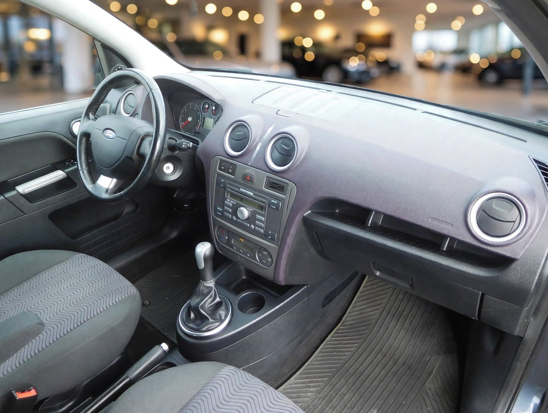 Ford Fusion, Plus 1,4 16V Klima - fotka 5