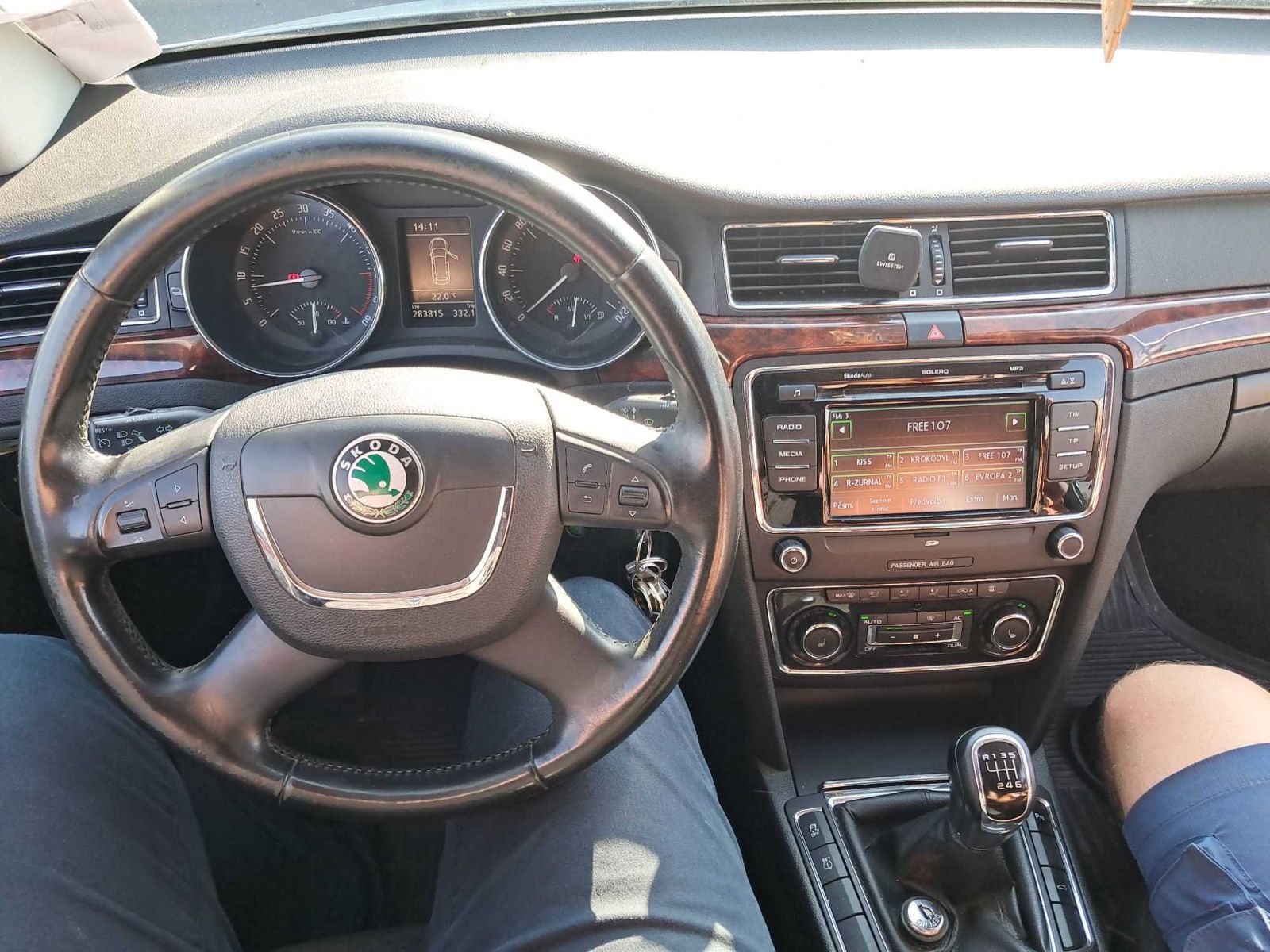 Škoda Superb, 2.0 TDI, Serv.kniha, Xenony - fotka 3