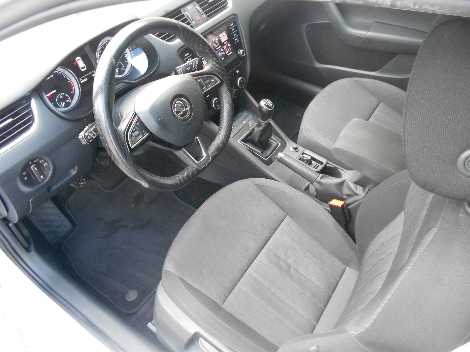 Škoda Octavia, Combi III 2.0 TDI - 110 kW, St - fotka 5