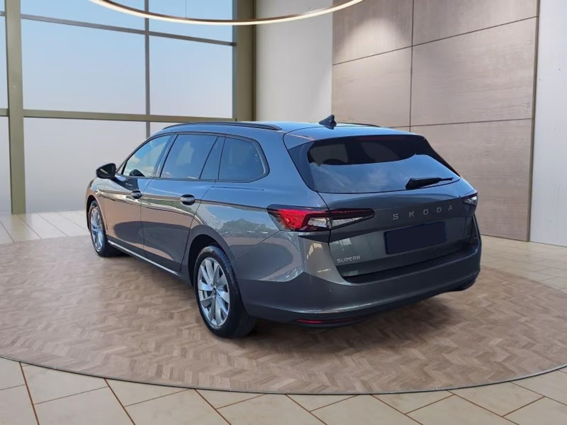 Škoda Superb, TDI DCC Kamera ACC - fotka 6