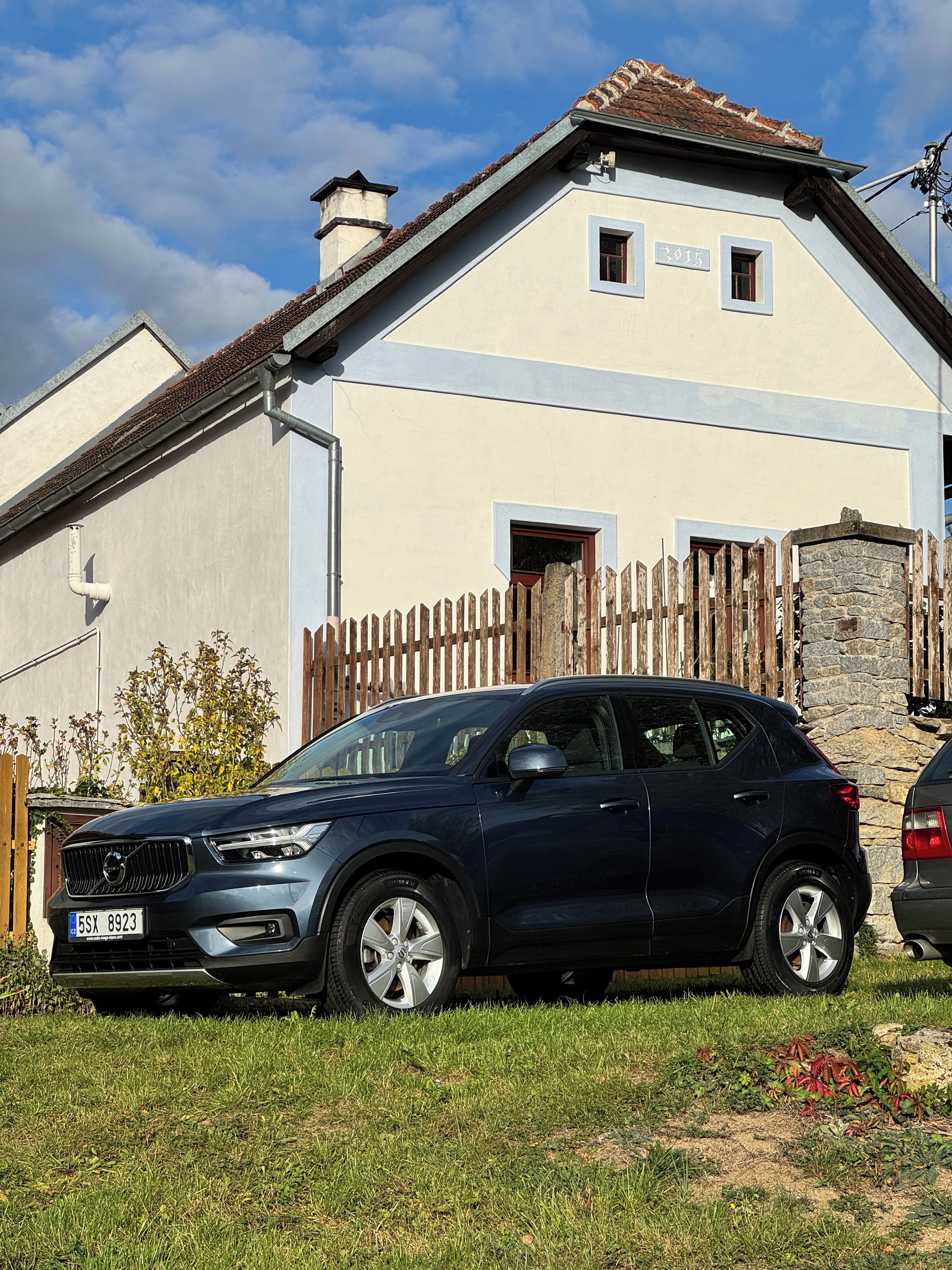 Volvo XC40, Volvo XC40 B4 AWD, 145 kW, aut