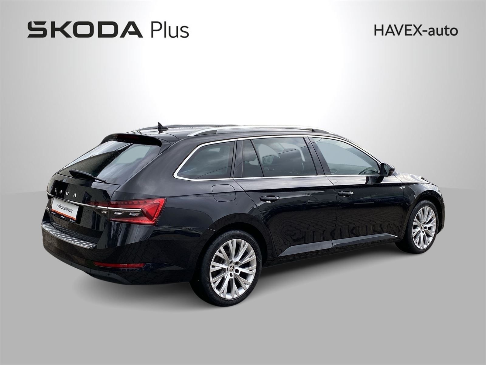 Škoda Superb, Combi 2.0 TDI DSG Style - fotka 2