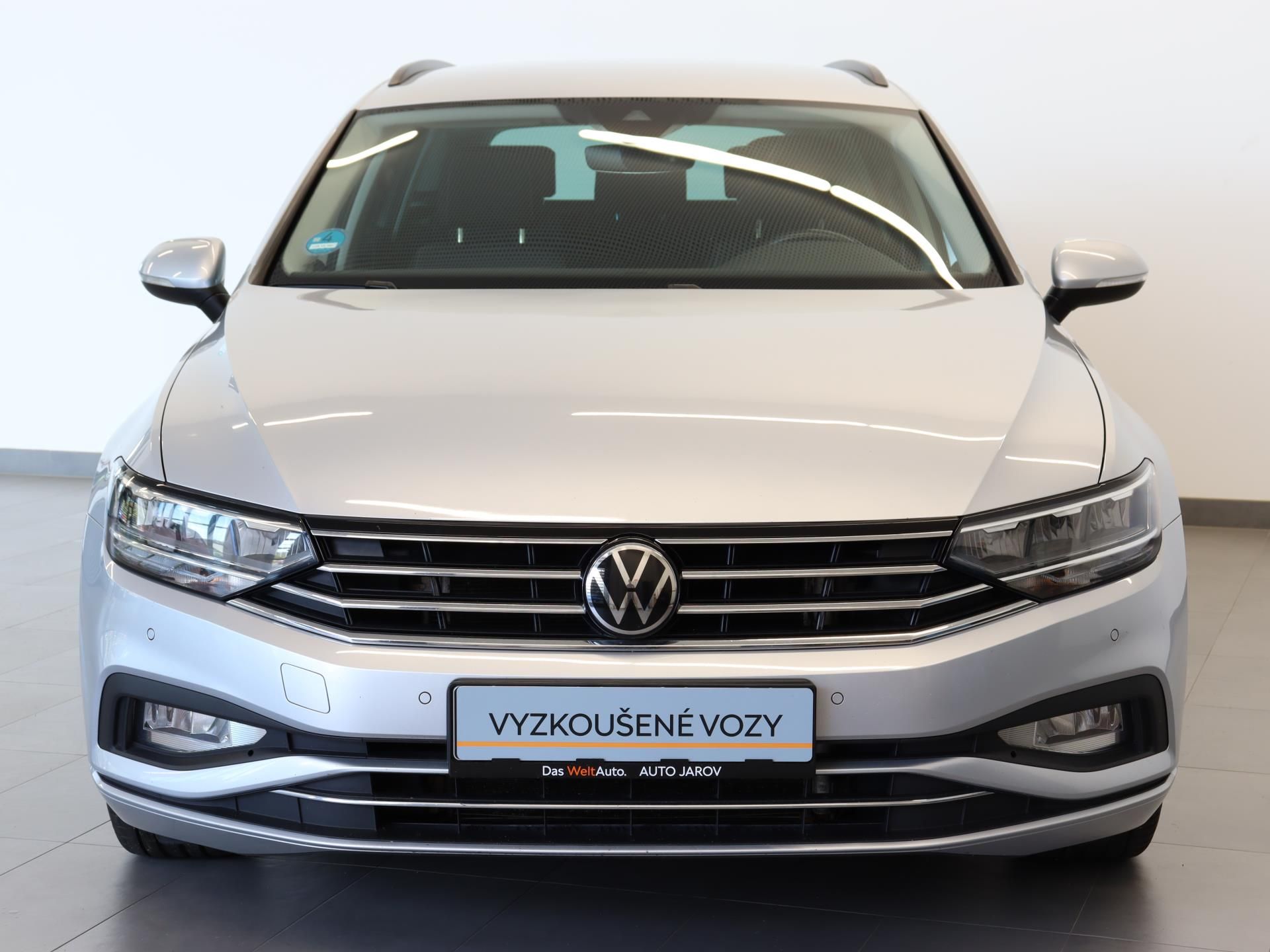 Volkswagen Passat, Variant Business 2,0 TDI 110kW - fotka 4
