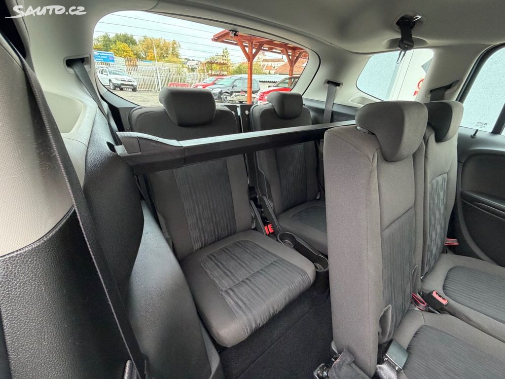 Opel Zafira, 1,4 7MÍST,SERVISKA