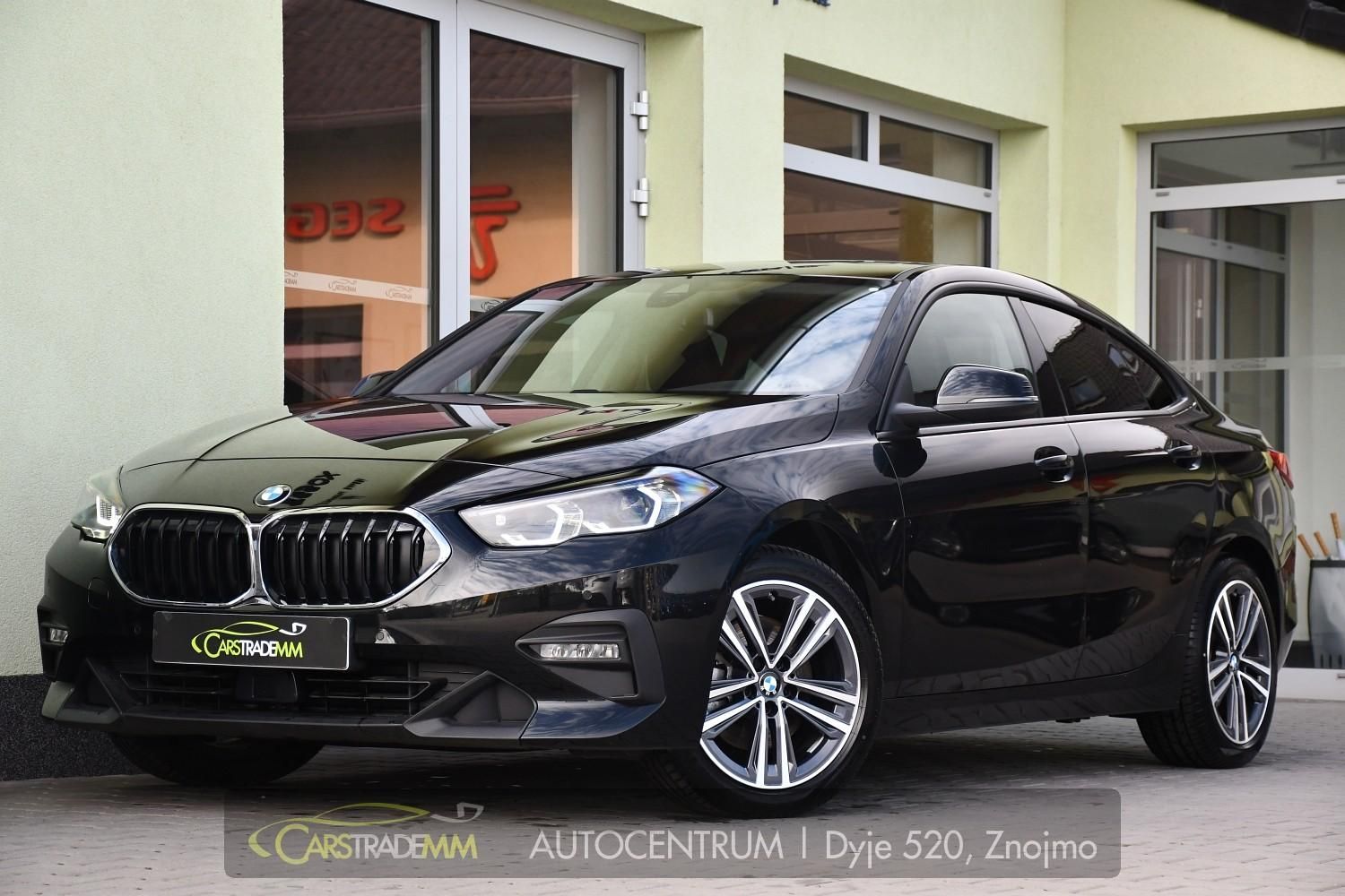 BMW Řada 2, 218i ČR 1.MAJ PANO