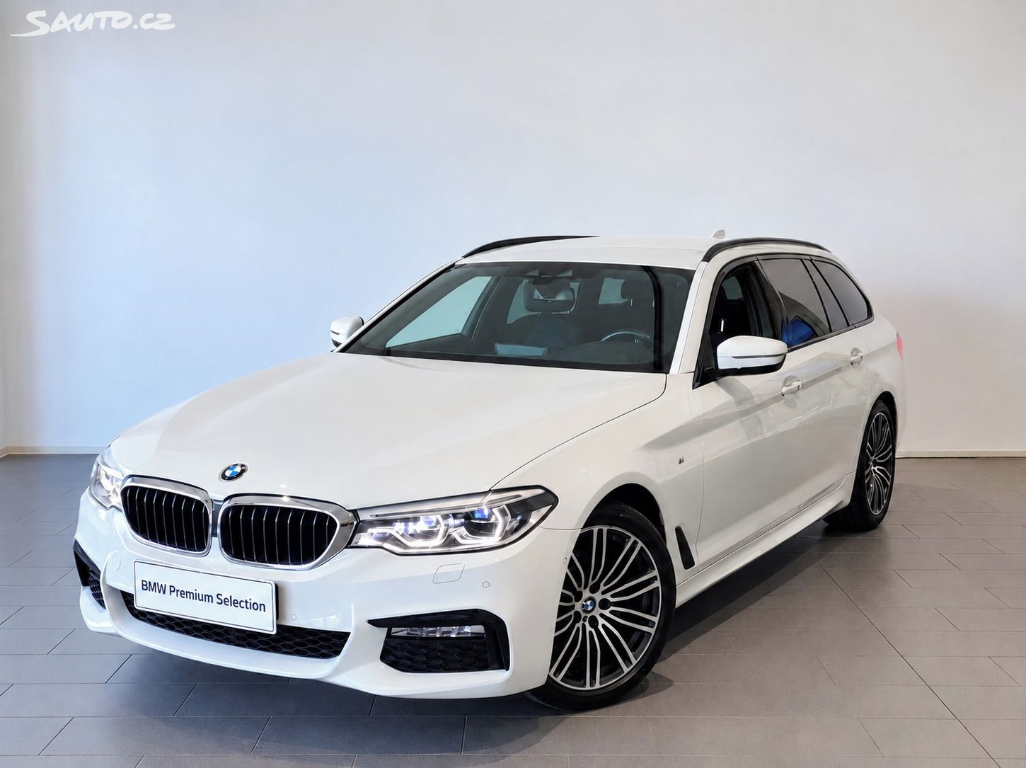 BMW Řada 5, 520d xDrive Mpacket