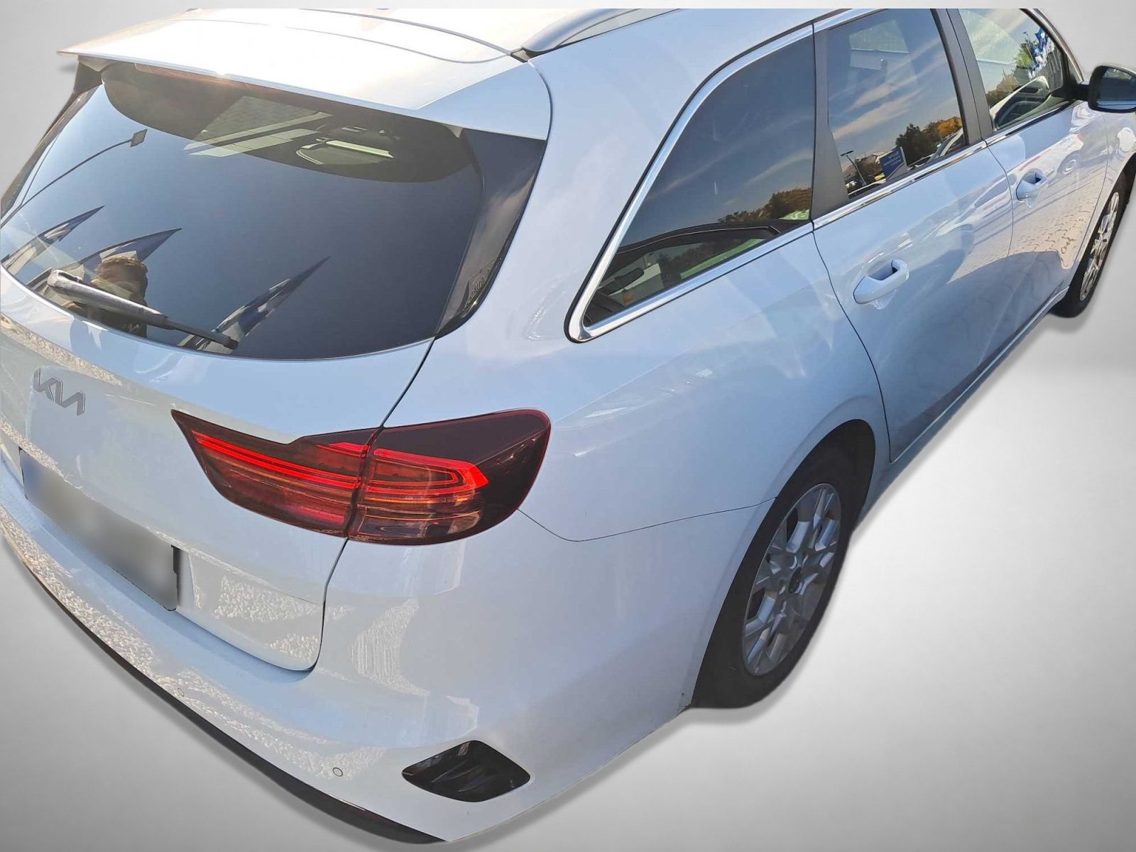 Kia Cee´d, 1.5 T-GDI, Automat, Serv.kniha - fotka 2