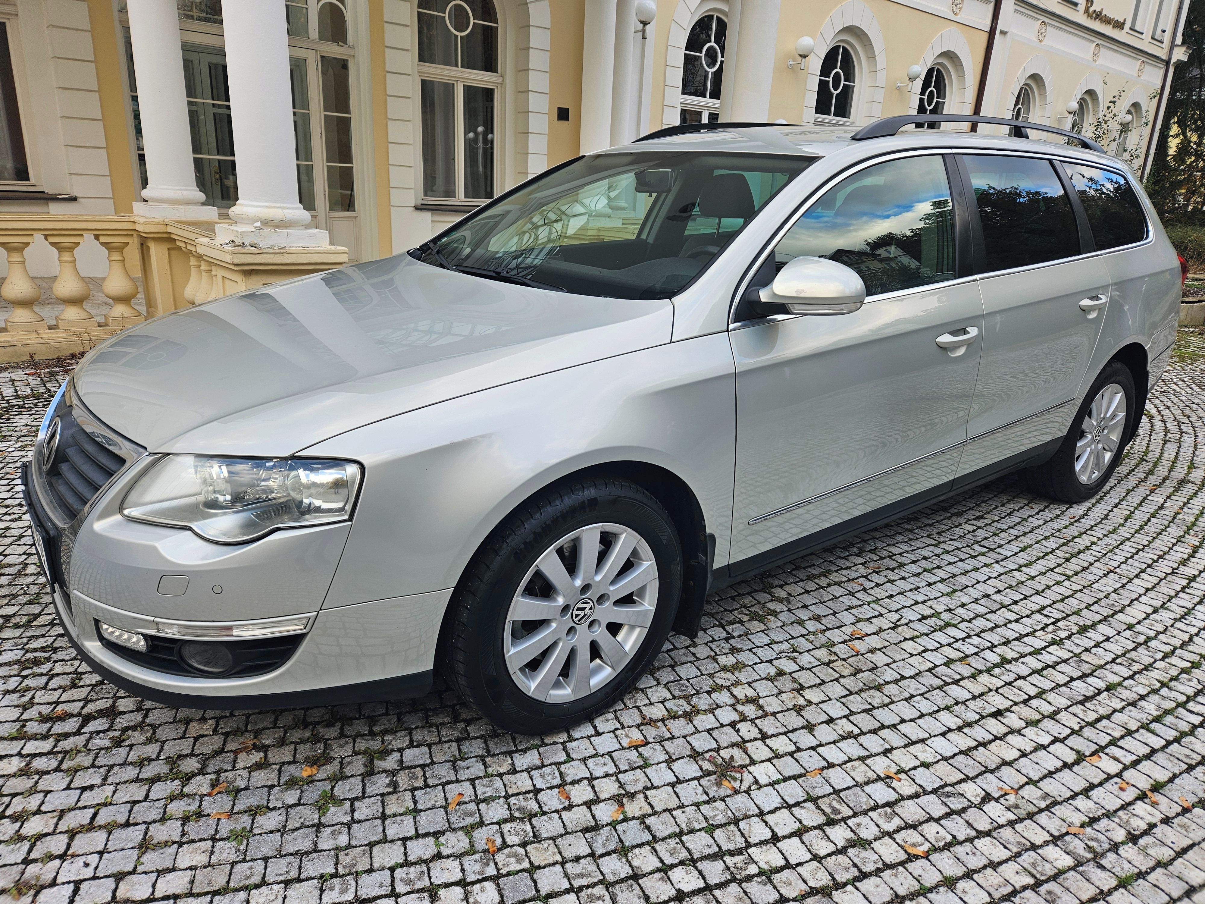 Volkswagen Passat Variant, Comfortline 1.maj TOP stav