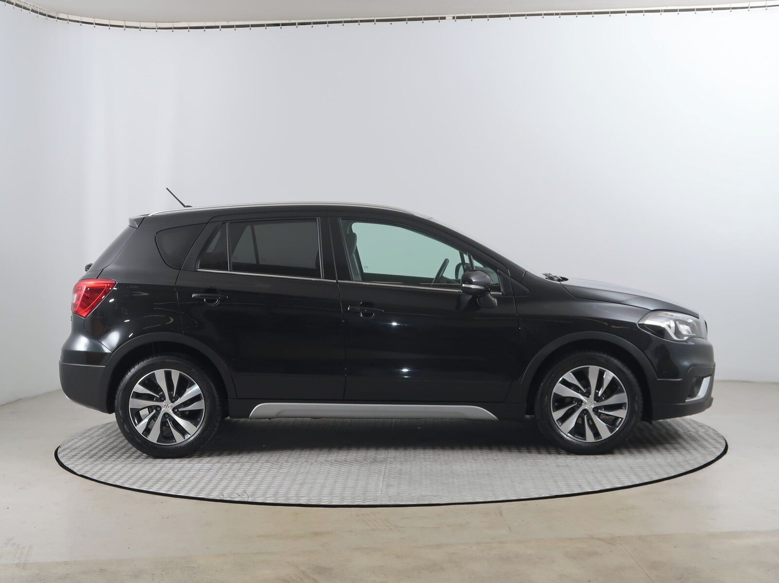 Suzuki SX4 S-Cross, 1.4 BoosterJet, 4X4, Automat - fotka 6