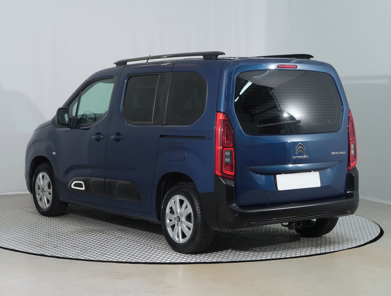 Citroën Berlingo, 1.5 BlueHDi, Feel, 5Míst, ČR - fotka 4