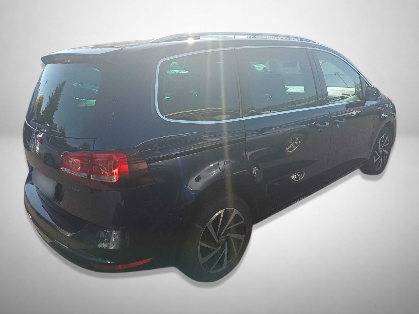 Volkswagen Sharan, 2.0 TDI BMT, Navi - fotka 2