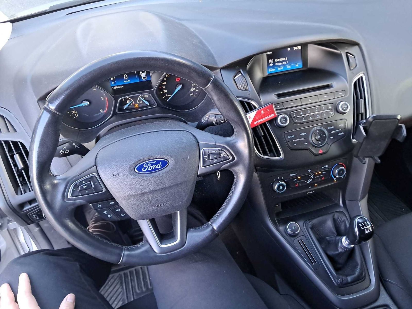 Ford Focus, 1.5 TDCi, Serv.kniha, Klima - fotka 3