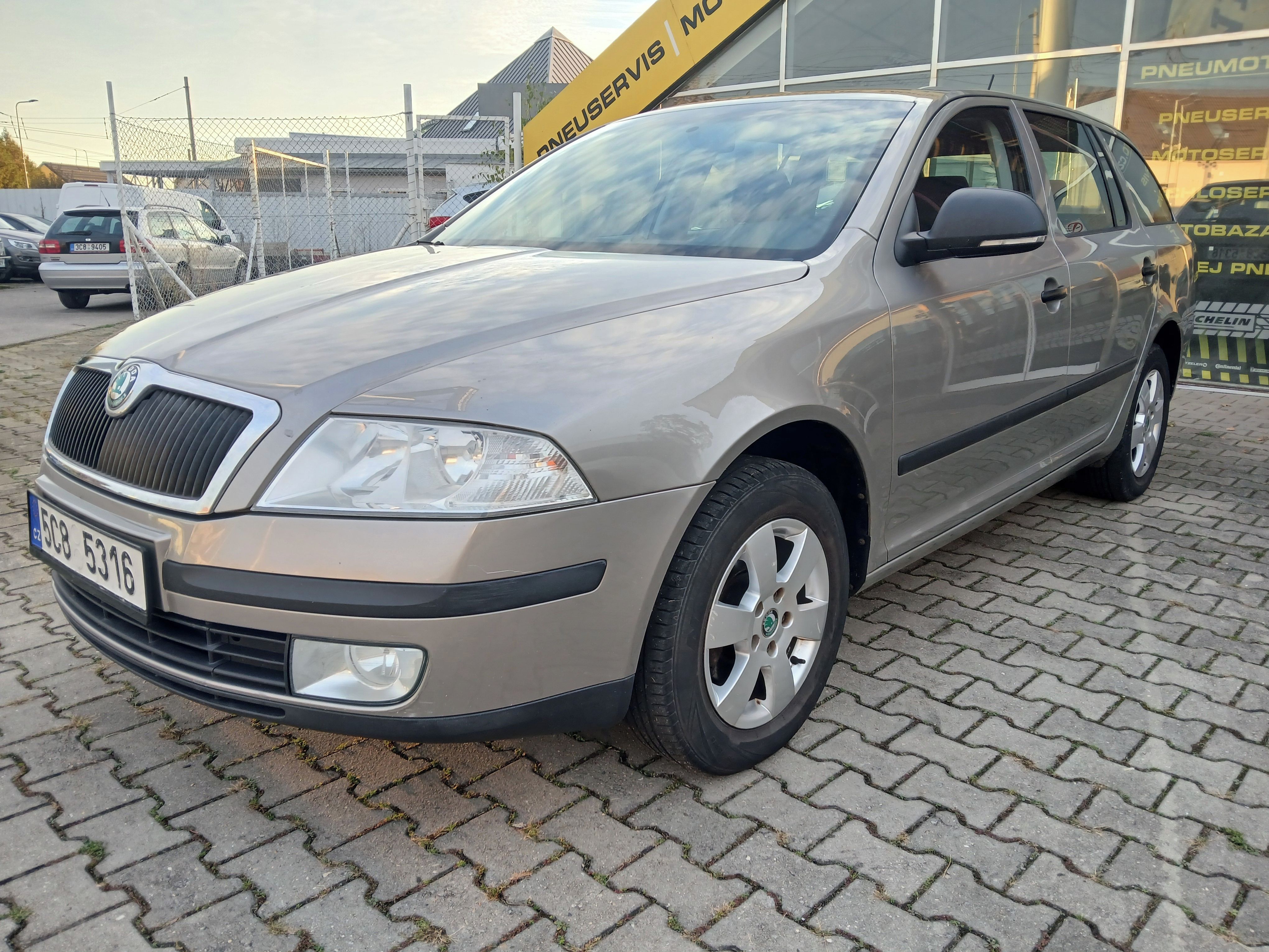 Škoda Octavia, Tour 1.6MPI, 75kW, 1.maj.
