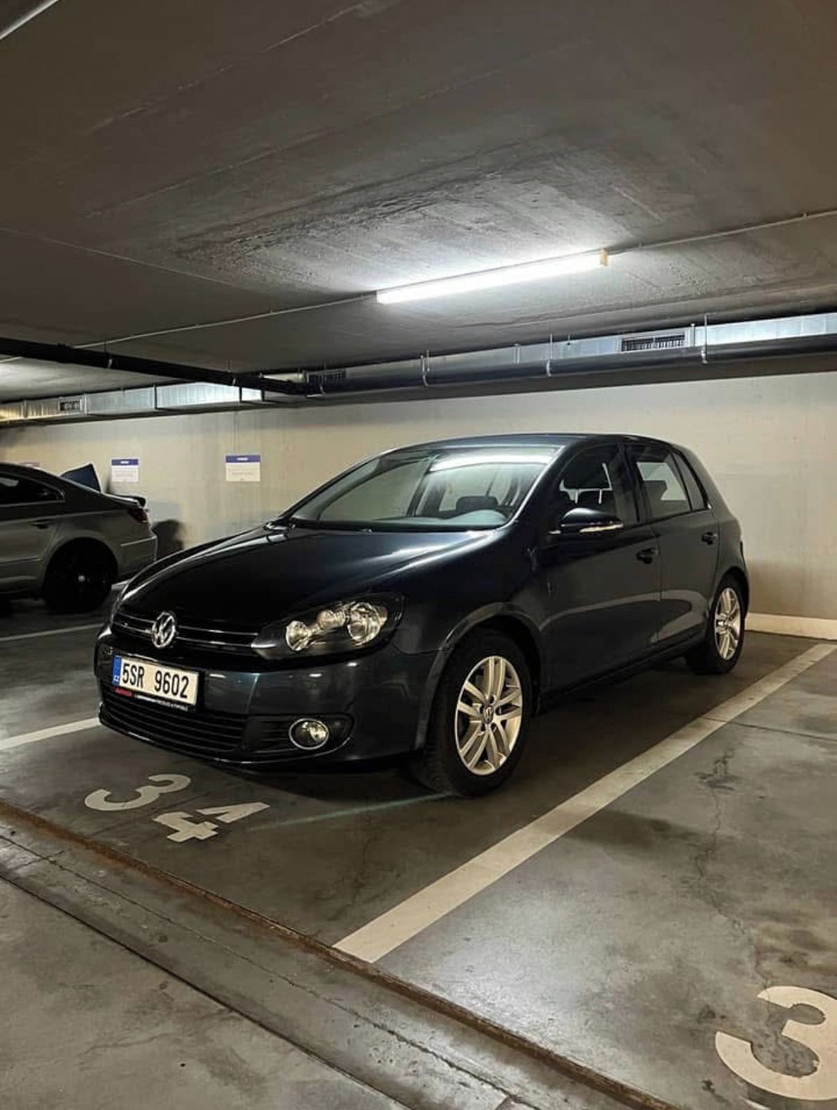 Volkswagen Golf, 1.6 TDI - fotka 5