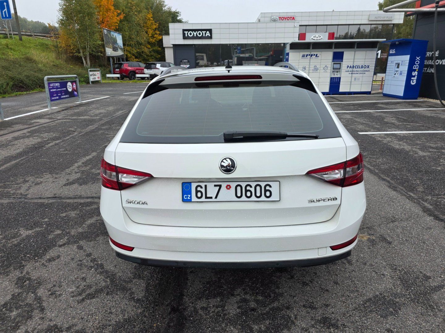 Škoda Superb, DSG automat - fotka 5