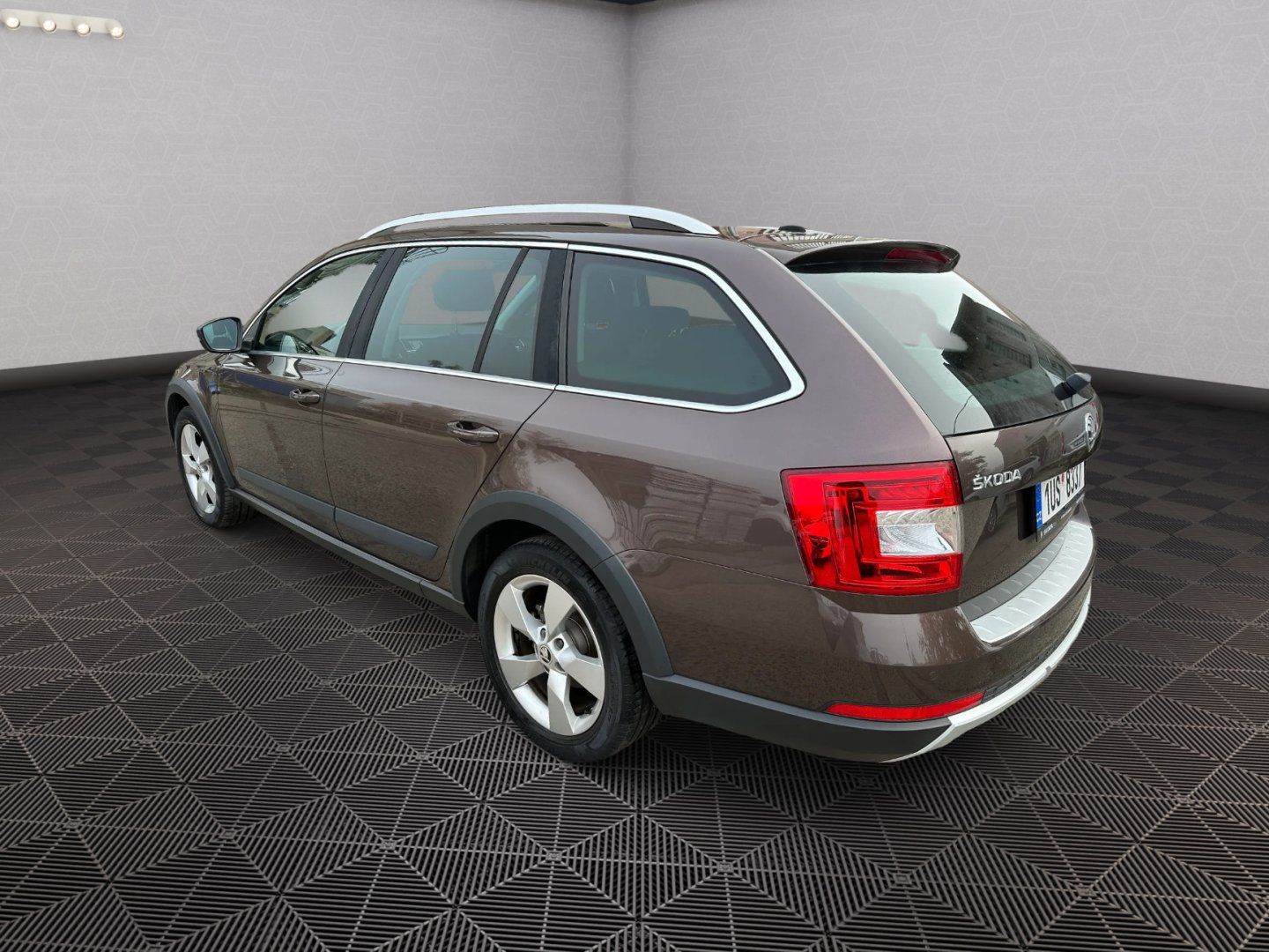 Škoda Octavia, Scout 2.0Tdi 135Kw DSG - fotka 5