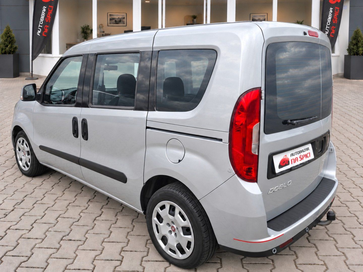 Fiat Dobló, 1.6M-JET 77kW -1.MAJ.-DPH - fotka 6