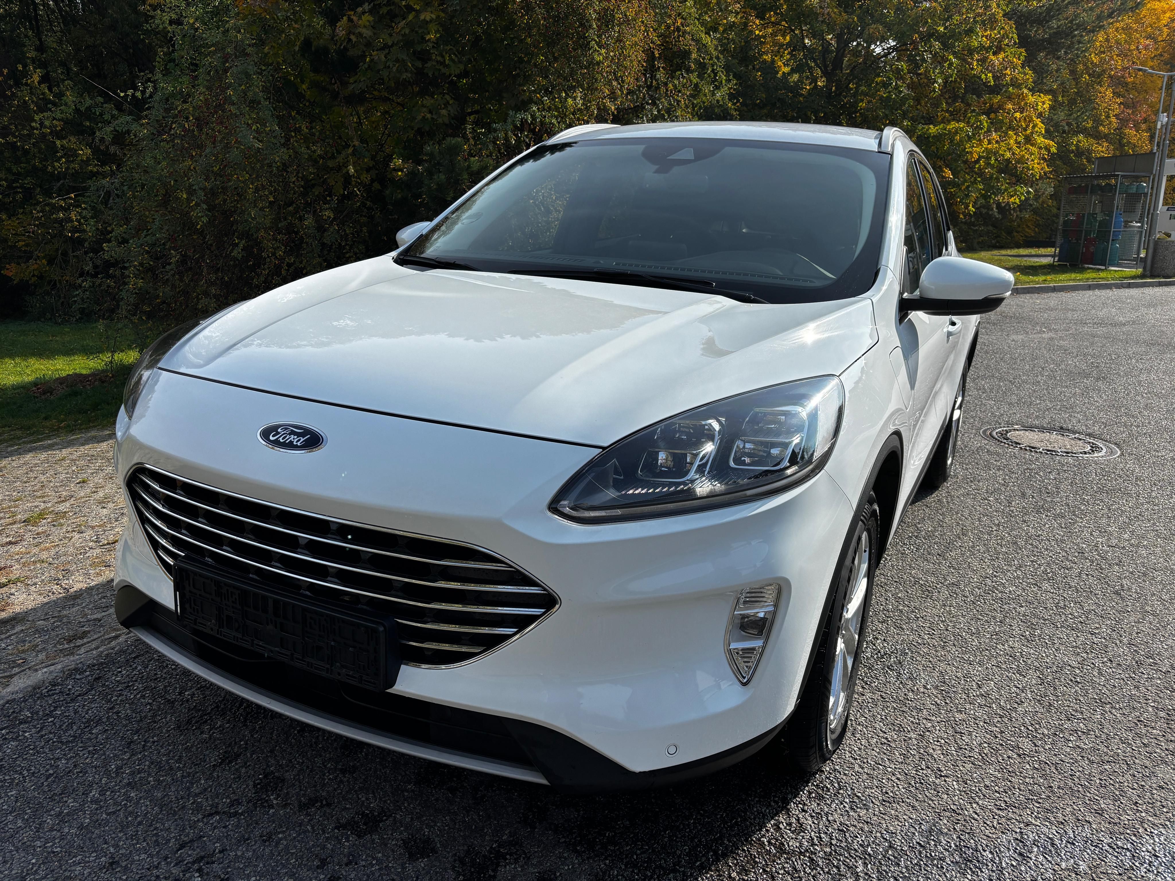 Ford Kuga, 2.5PHEV TITAN.X ORIG.TAŽNÉ - fotka 4