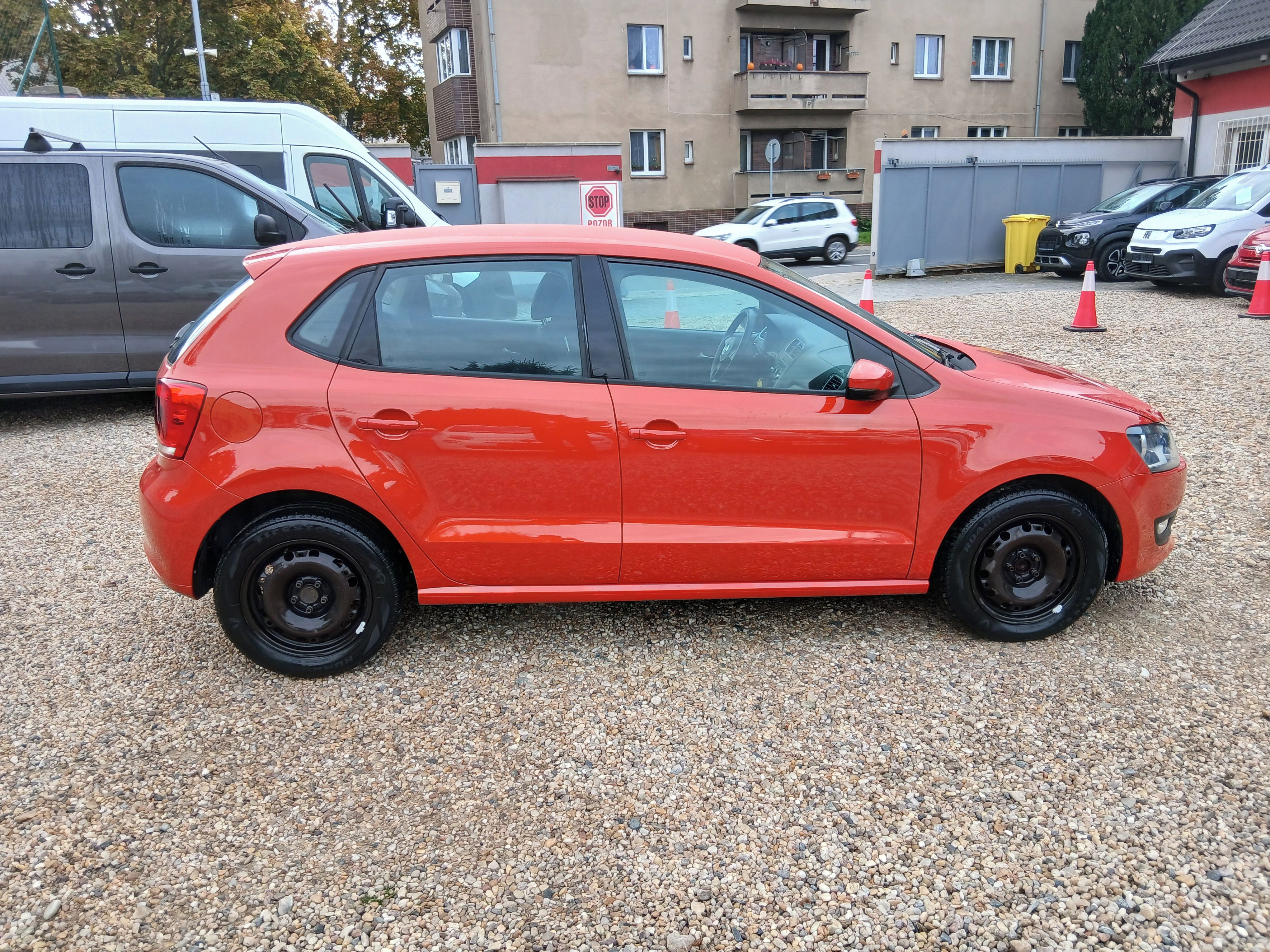 Volkswagen Polo, 1.2i 12V 51KW Nové v ČR, Klima - fotka 4