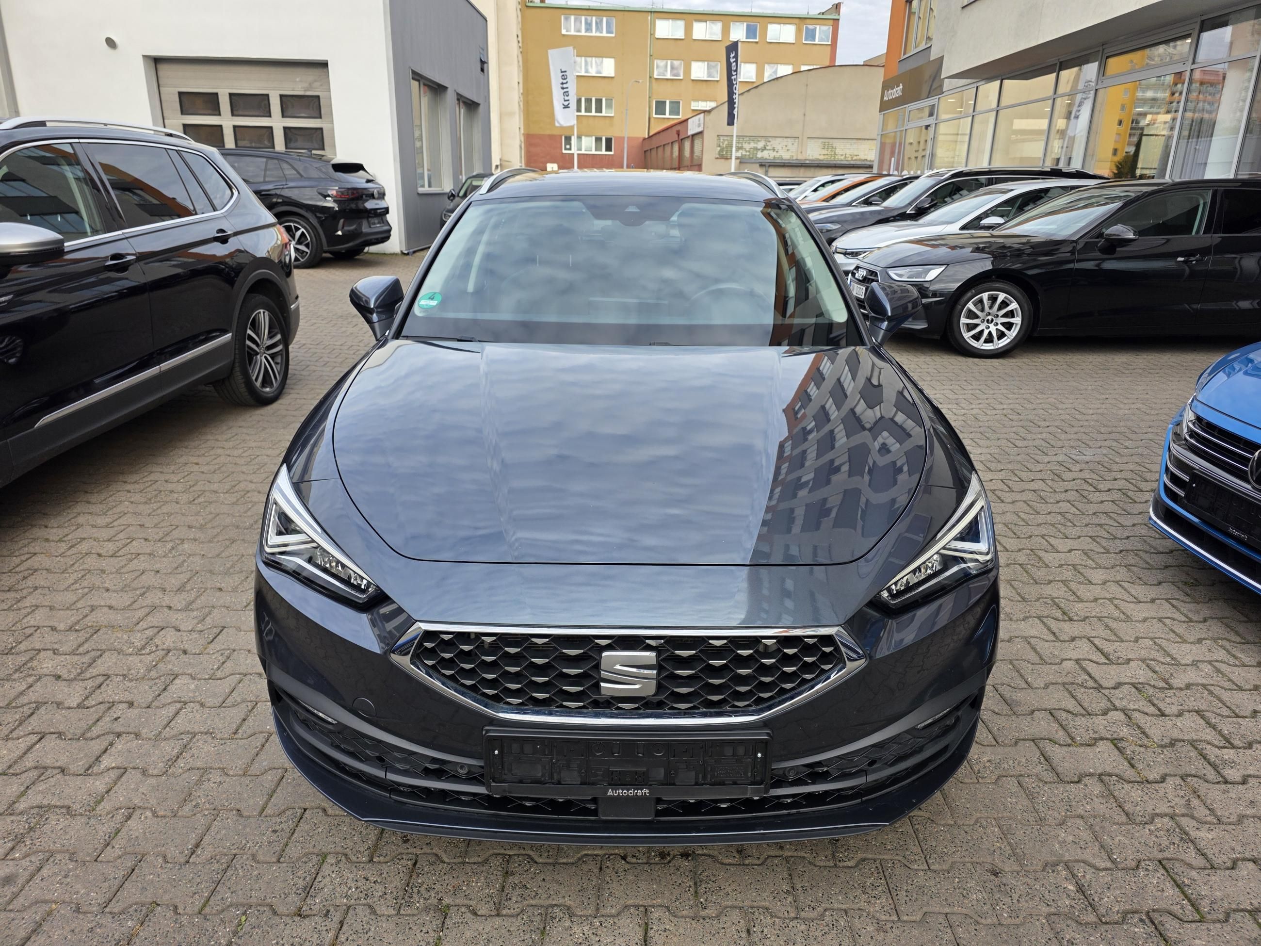 Seat Leon, TDI 110kW DSG Webasto / Tažné - fotka 3