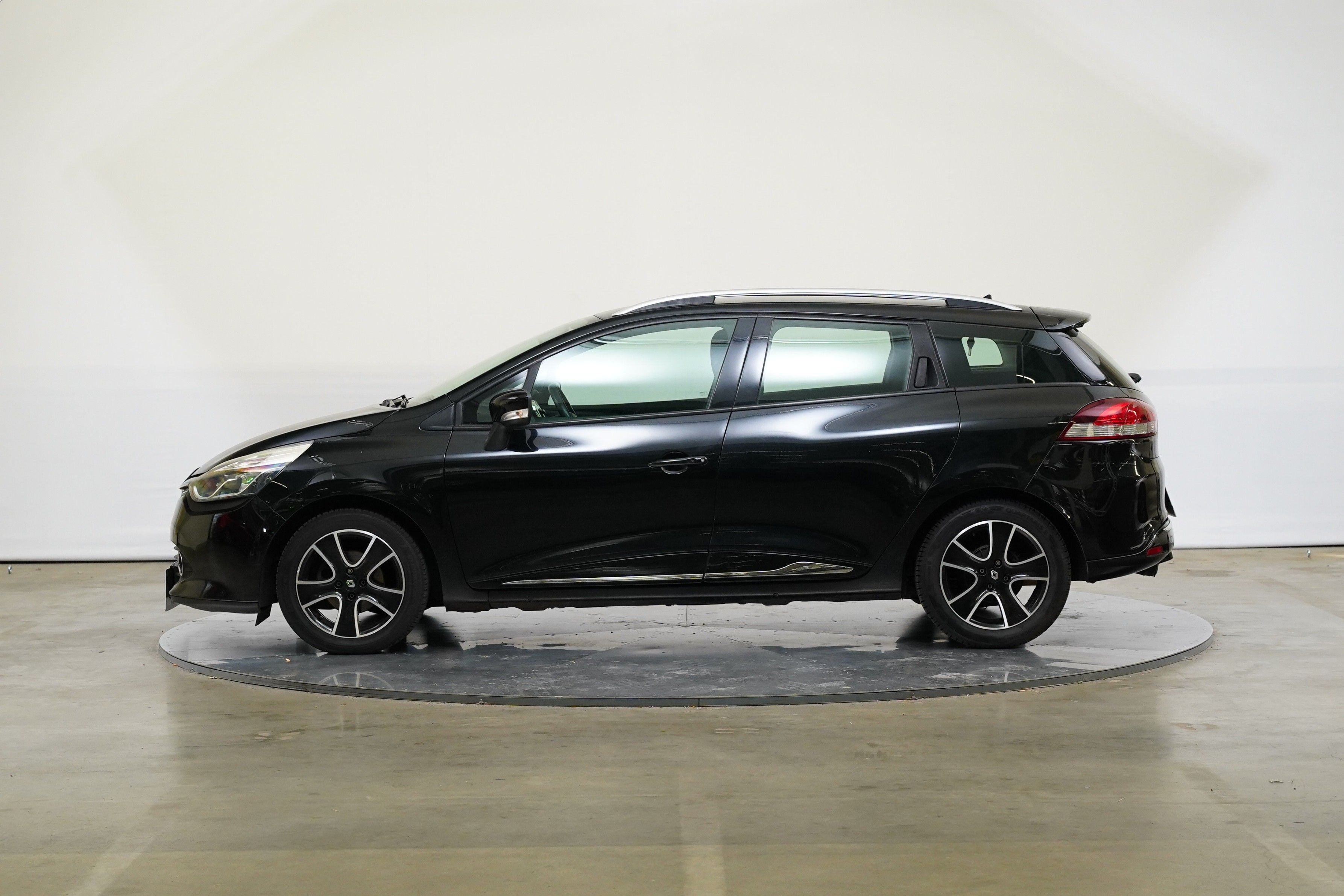 Renault Clio, 0.9 TCe 66 kW Energy Luxe - fotka 3