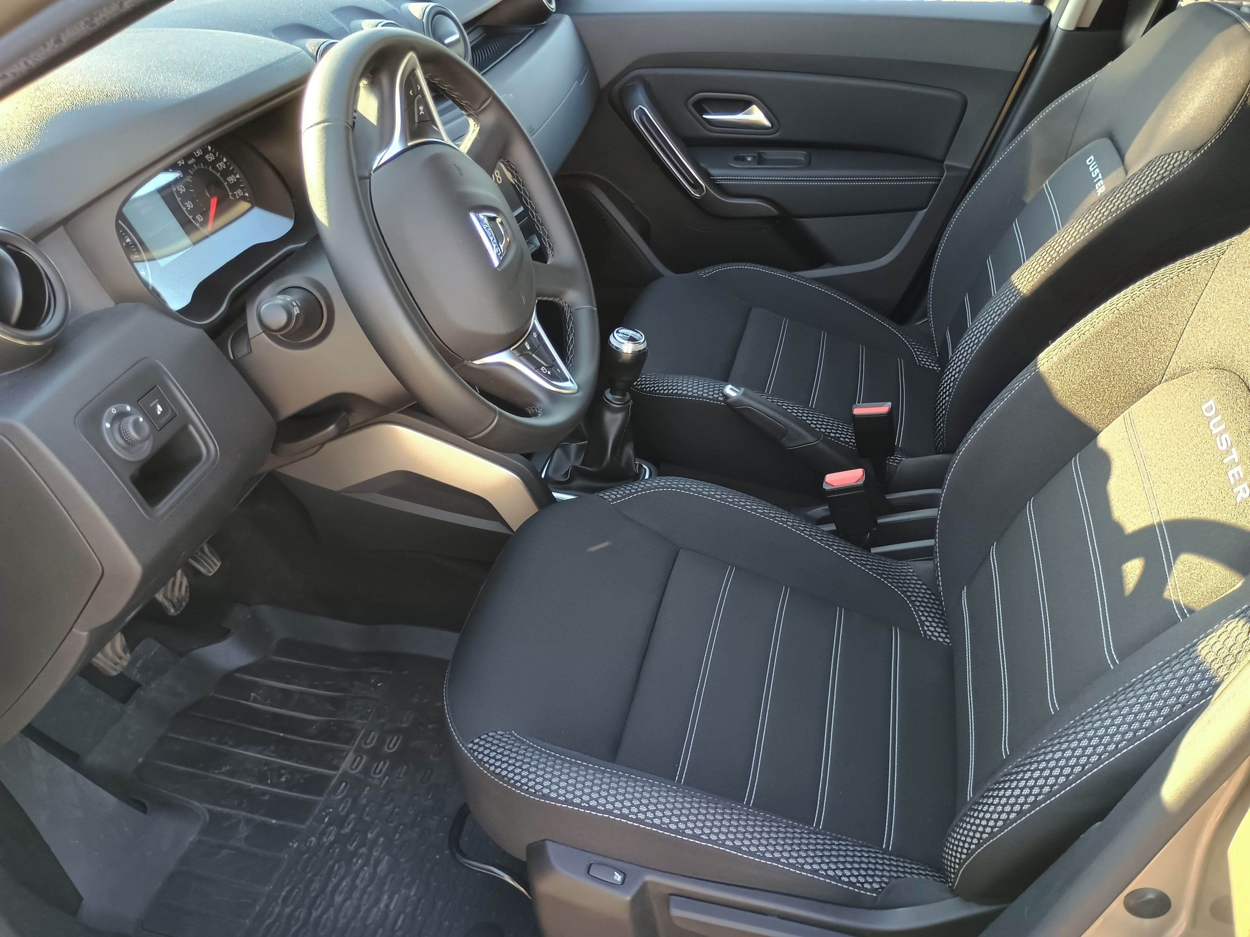 Dacia Duster, 1.5DCI Prestige, TZ, Garážován - fotka 6